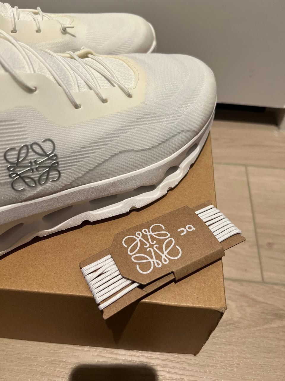 Loewe × On On x Loewe runners Size US 14 / EU 47 - 4 Thumbnail