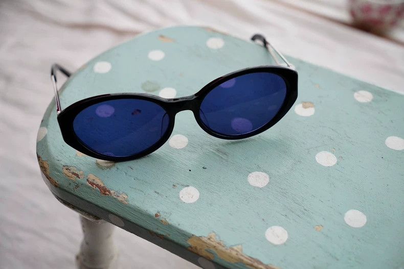 Vintage 1990s Kenzo Rose Emblem Sunglasses - dmc Size ONE SIZE - 1 Thumbnail