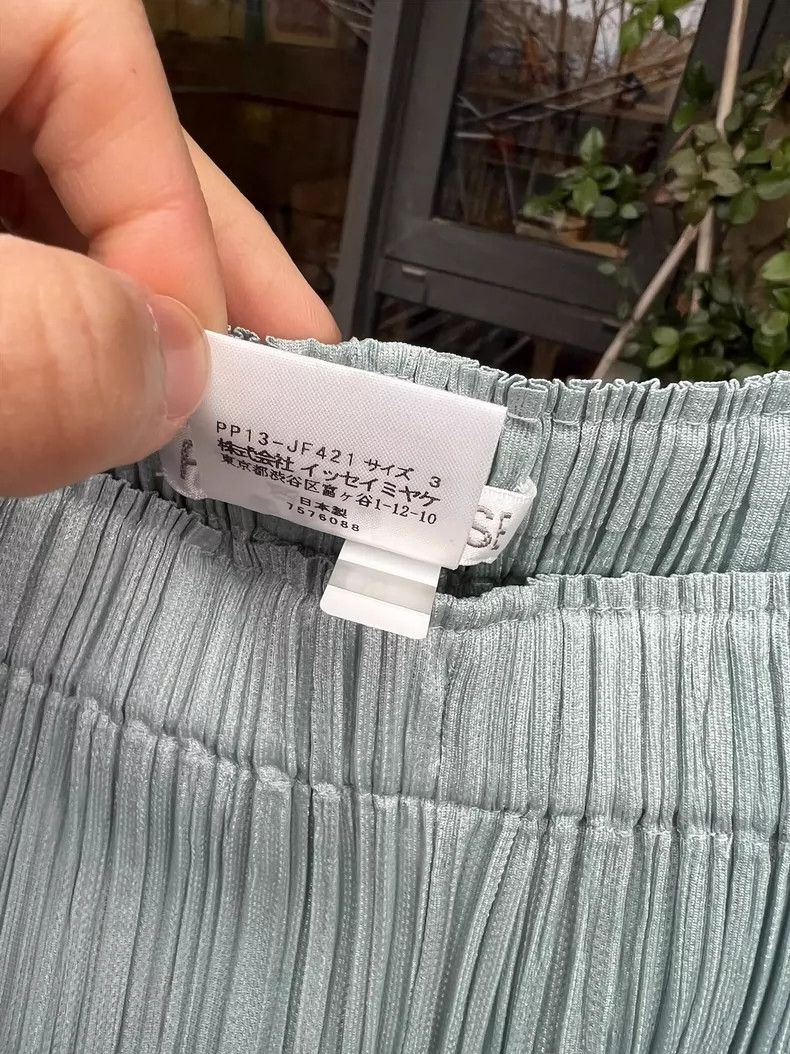 Issey Miyake Issey Miyake size:3 Blue-gray pleated puff pants Size 22" - 4 Thumbnail