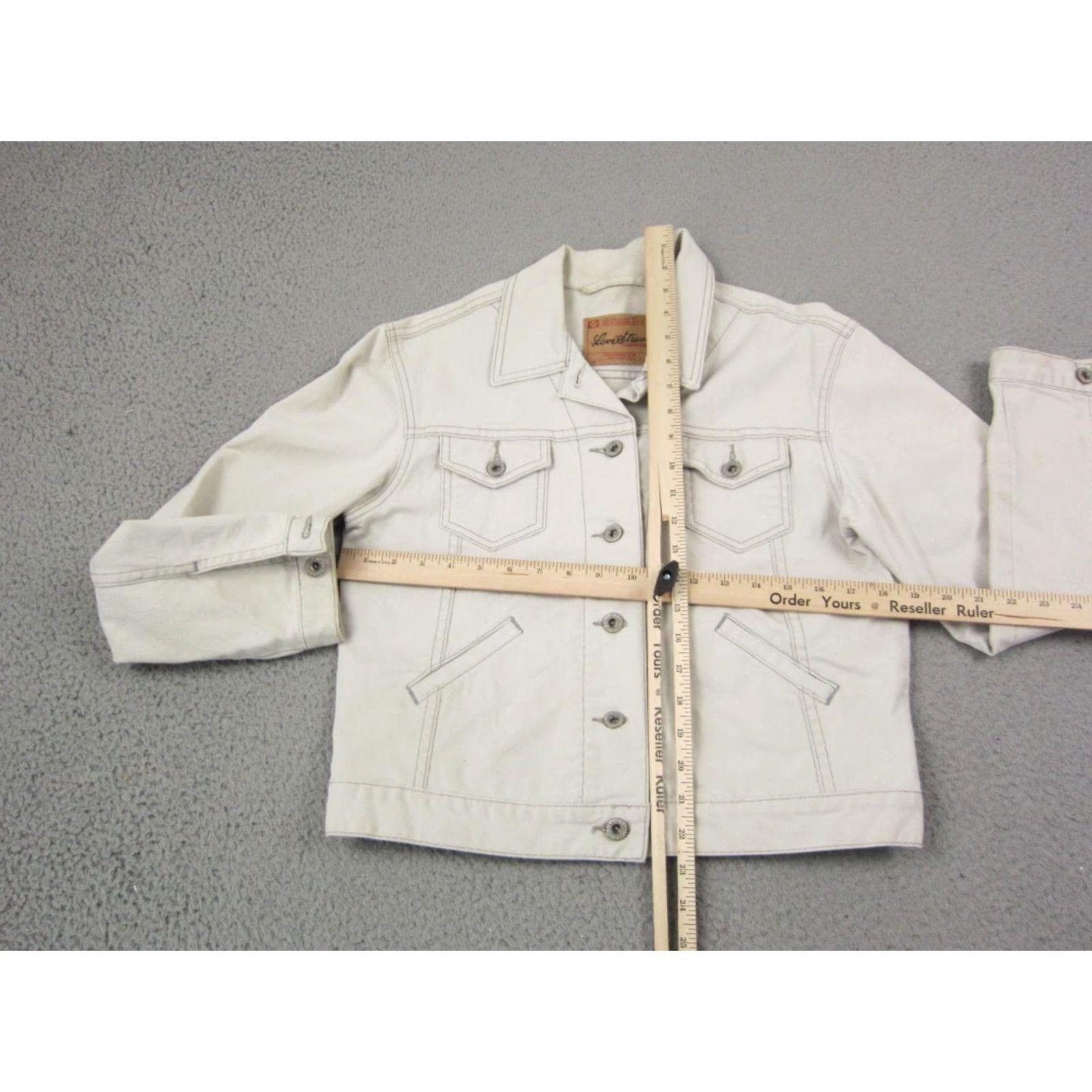 Levi's VINTAGE Levi's Jacket Womens S Beige Denim Trucker Western Button-Up Crop 70s 80s 90s Size S / US 4 / IT 40 - 6 Thumbnail