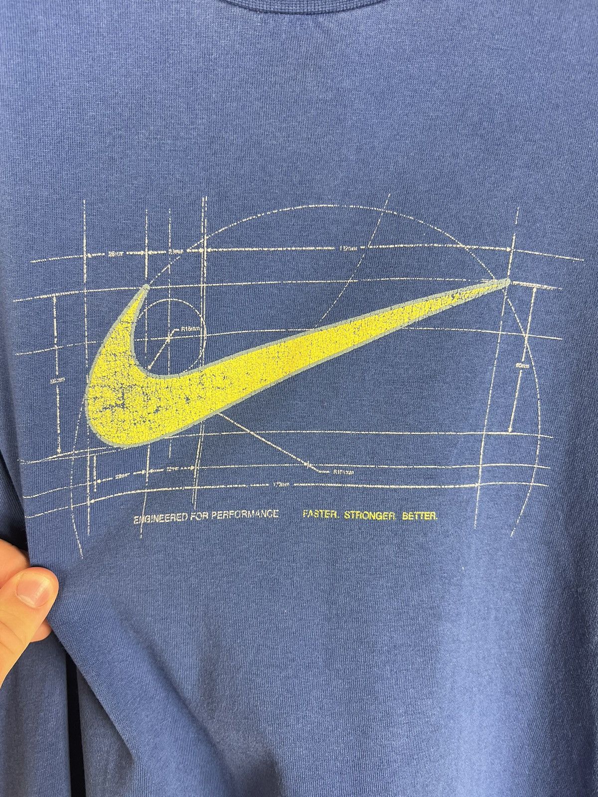 Nike Vintage Nike Big Logo Swoosh Trashed Tee Size US L / EU 52-54 / 3 - 3 Thumbnail
