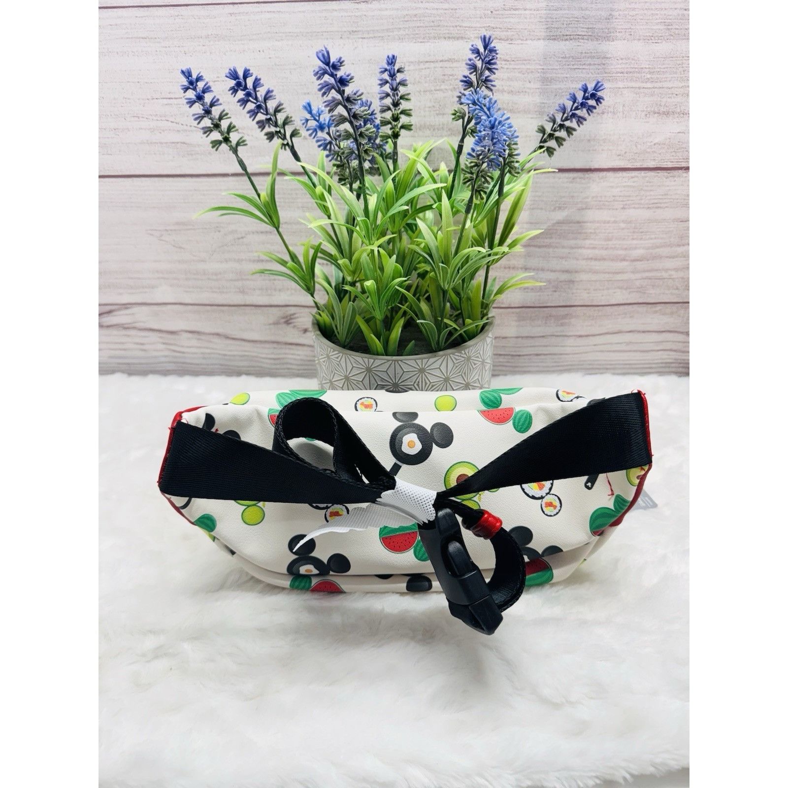 Disney Loungefly Disney Mickey Mouse Foods Fanny Pack Fannypack Box Size ONE SIZE - 4 Thumbnail
