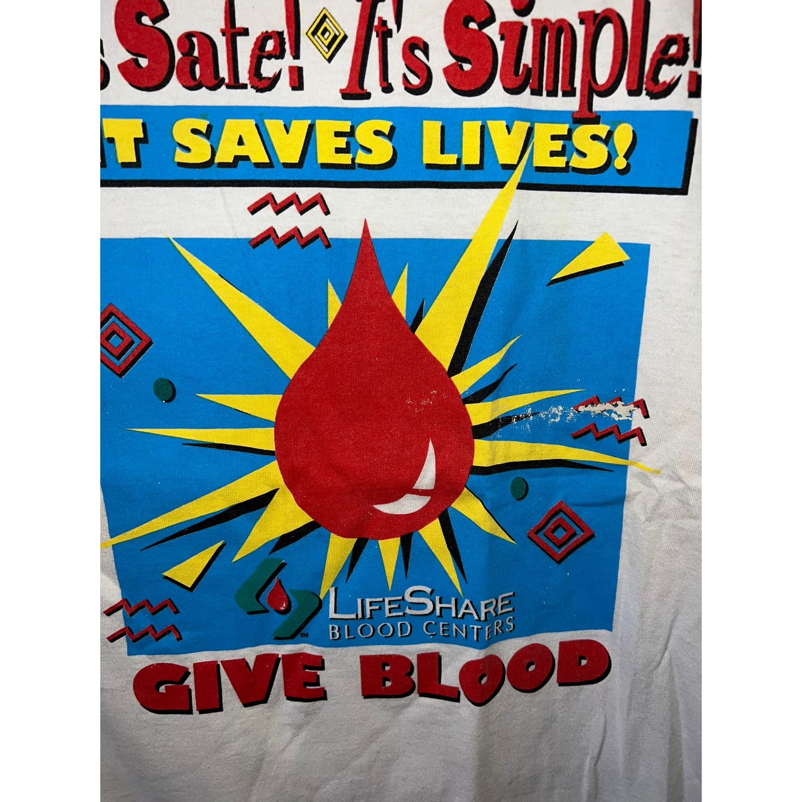 Fruit Of The Loom Vintage Blood Shirt Lifeshare Center Give Blood Graphic Size US XL / EU 56 / 4 - 4 Thumbnail