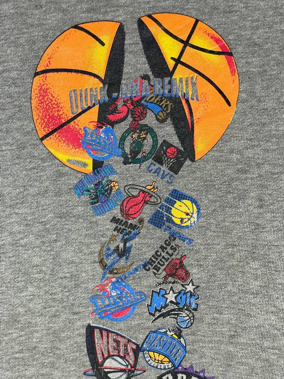 Other Vintage club basketball sweatshirt jumper size XL Size US XL / EU 56 / 4 - 3 Thumbnail