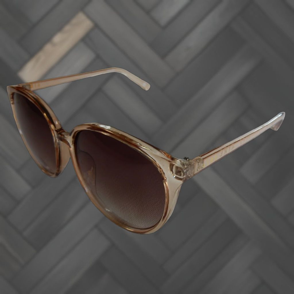 Vintage VINTAGE Aerie Sunglasses Women Beige Small Scratched Lens Size ONE SIZE - 1 Thumbnail