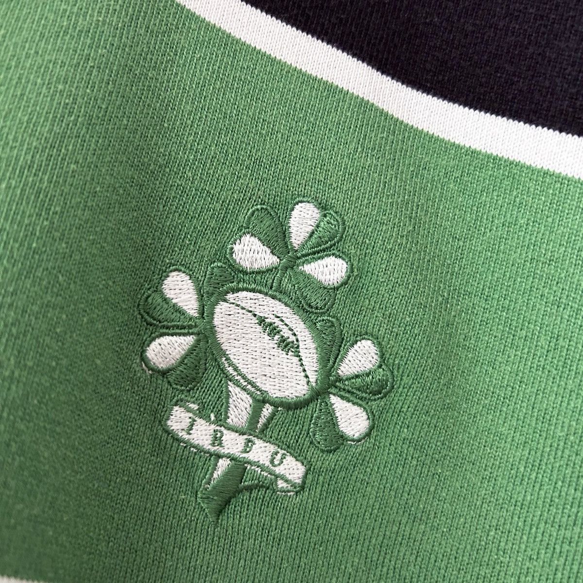Vintage Ireland 2001 2002 jersey Rugby Canterbury vintage Irish Size US L / EU 52-54 / 3 - 6 Thumbnail