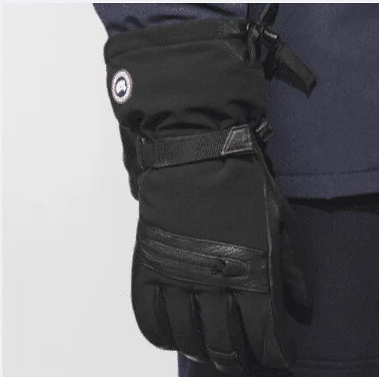 Canada Goose Canada Goose northern utility glove 5154M-61 black S NWT Size ONE SIZE - 6 Thumbnail