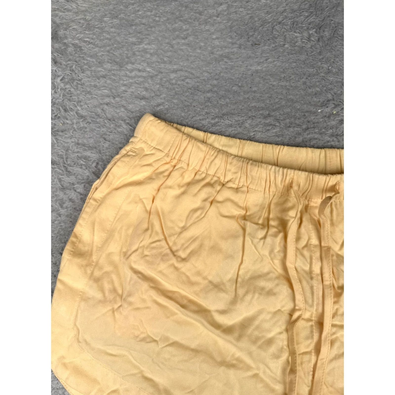 Rvca Hot Pants Womens 10 Orange Elastic Drawstring Beach Shorts New Yume Woven, Women's (Size 32) — image 4 of 6