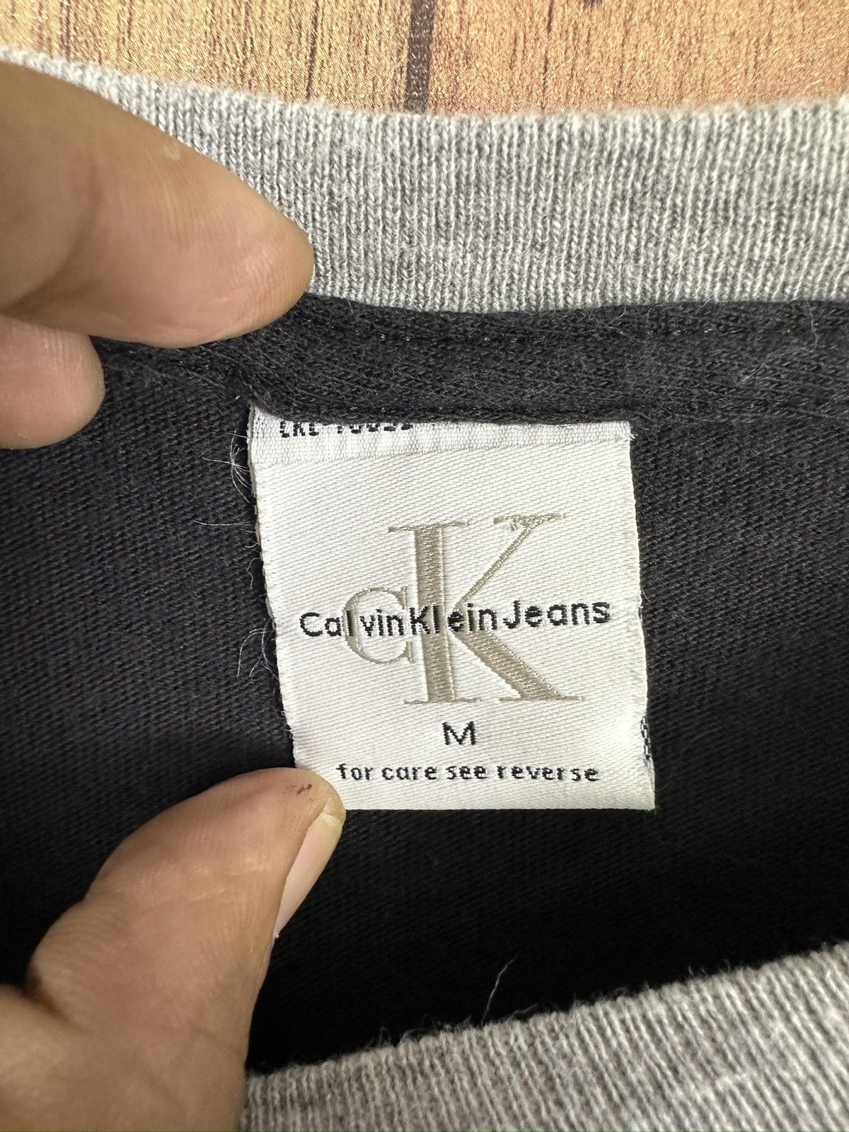 Calvin Klein Vintage Calvin Klein Jeans Spell Out Logo Tshirt A285 Size US M / EU 48-50 / 2 - 7 Thumbnail