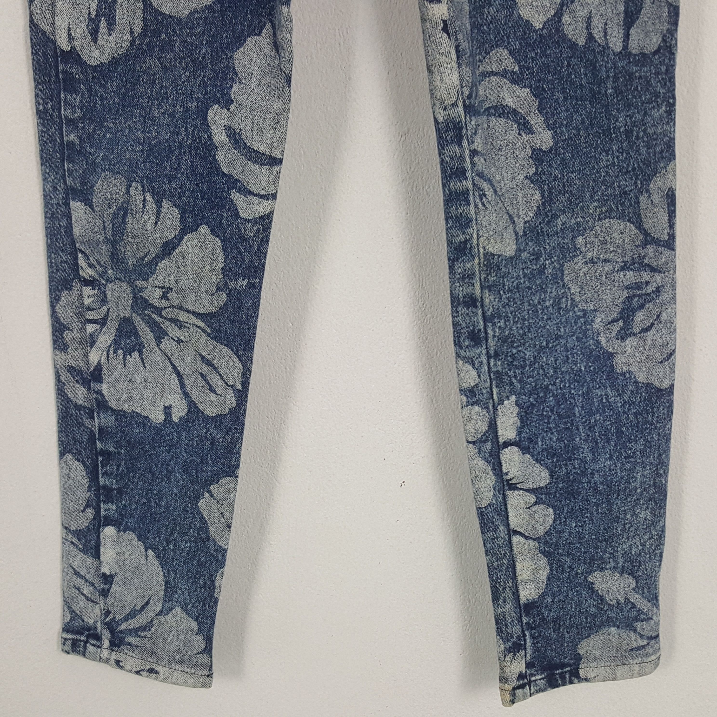 Vintage Vintage RYU Sports American Flower Design Skinny Denim Jeans Size US 26 / EU 42 - 3 Thumbnail