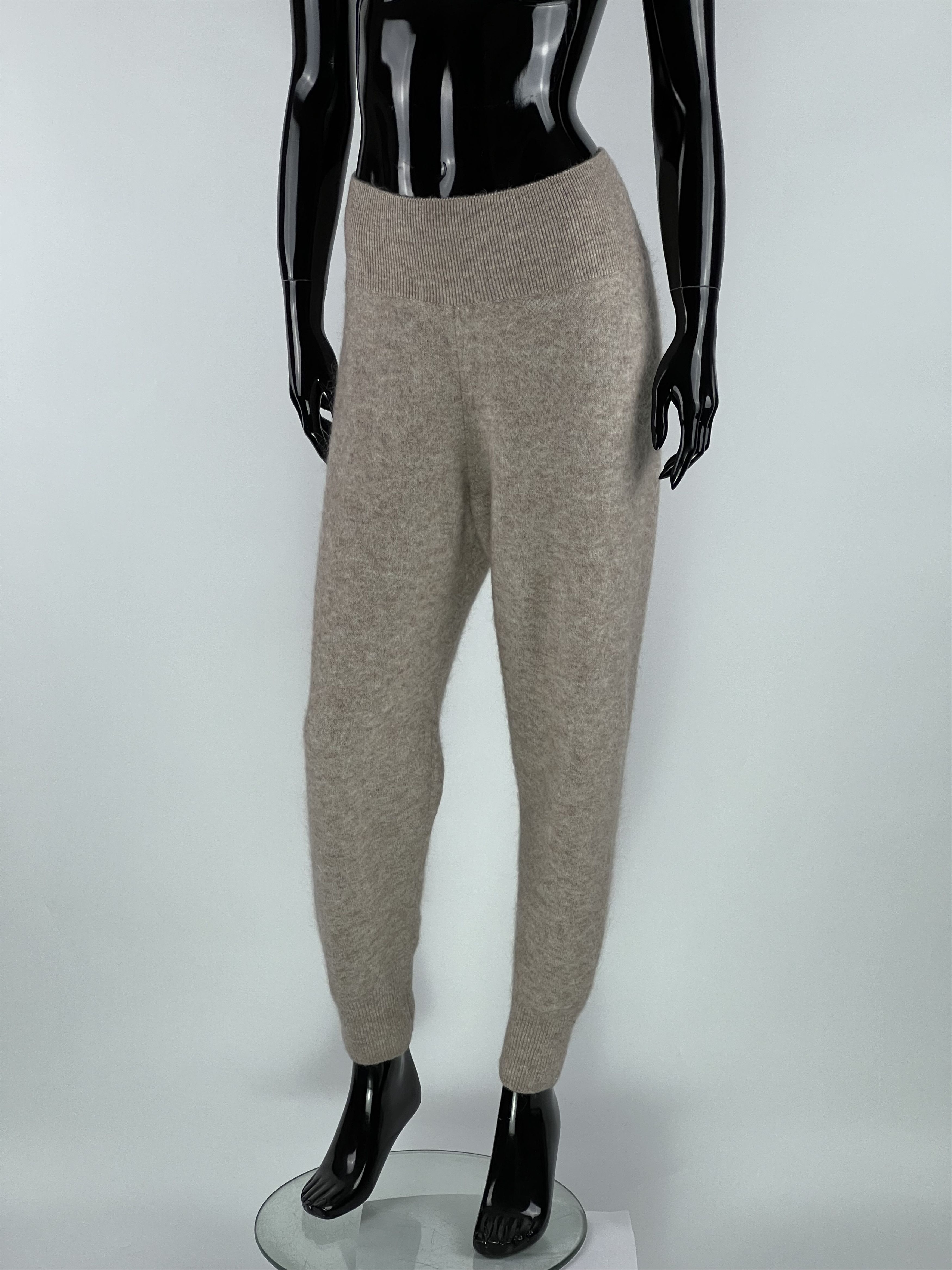 Arket Arket Women's Beige Wool Alpaca Jogger Pants Size 30" / US 8 / IT 44 - 1 Thumbnail