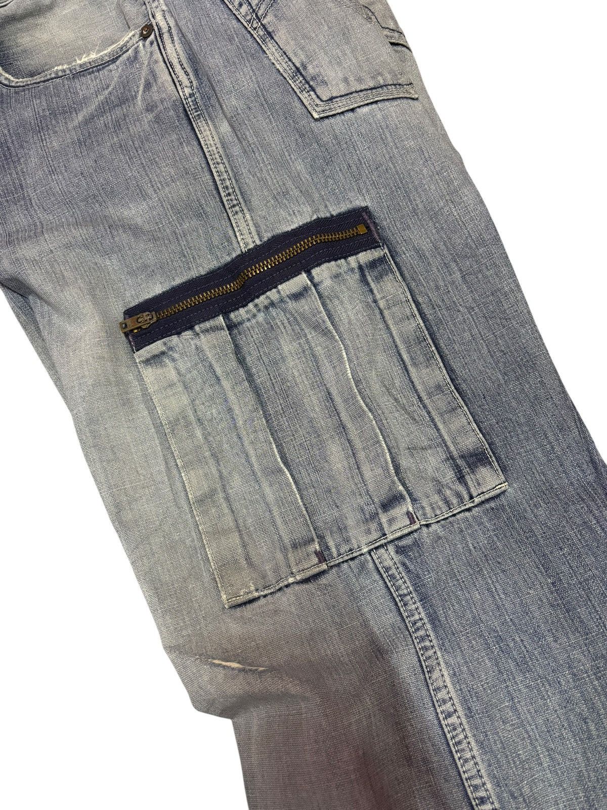 Japanese Brand × Levi's × Levi's Vintage Clothing Y2k Vintage Levi’s 503 Cargo Tactical Baggy Jeans Size US 34 / EU 50 - 6 Thumbnail