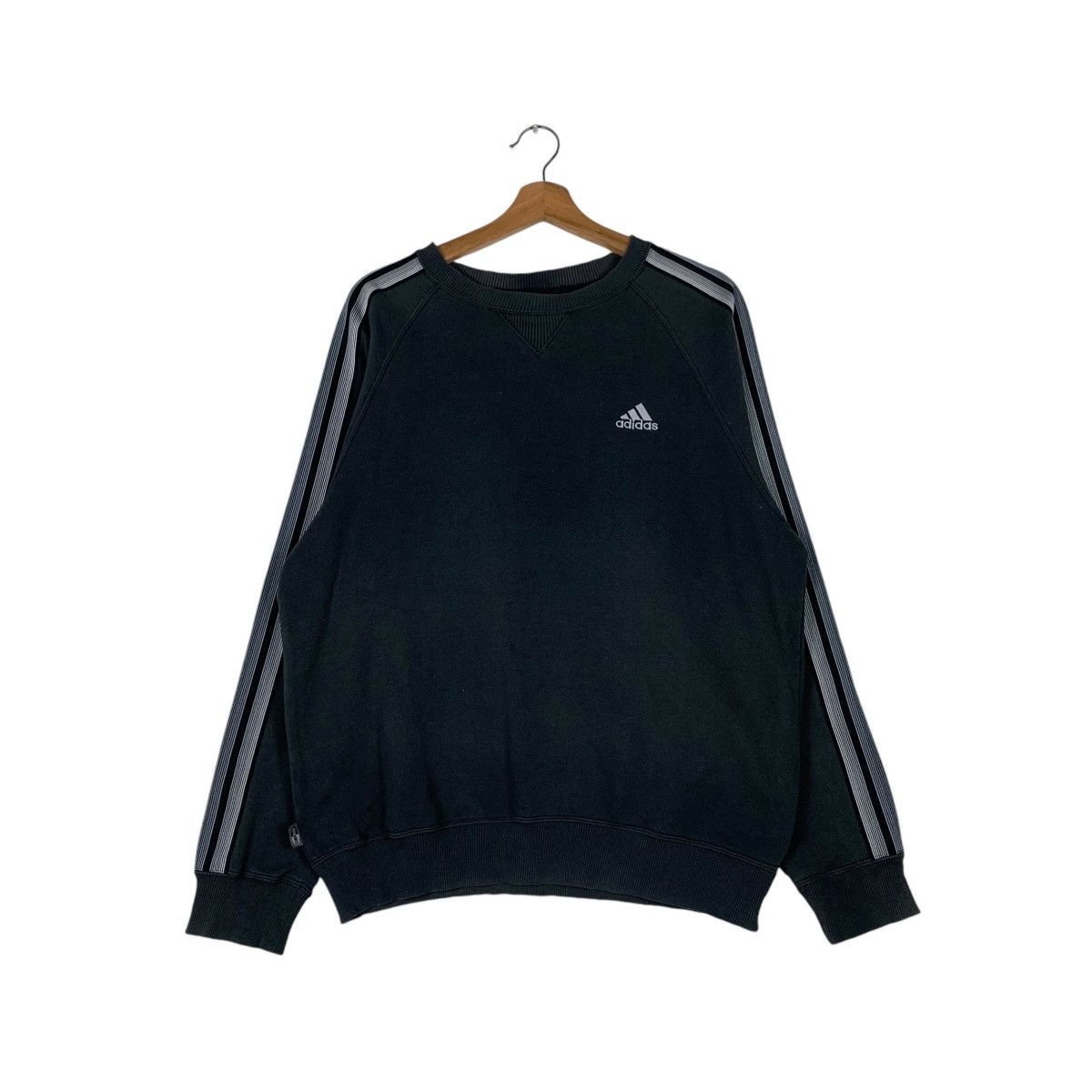 Adidas Y2K ADIDAS Embroidery Small Logo Sweatshirts #1405-C64 Size US L / EU 52-54 / 3 - 1 Thumbnail