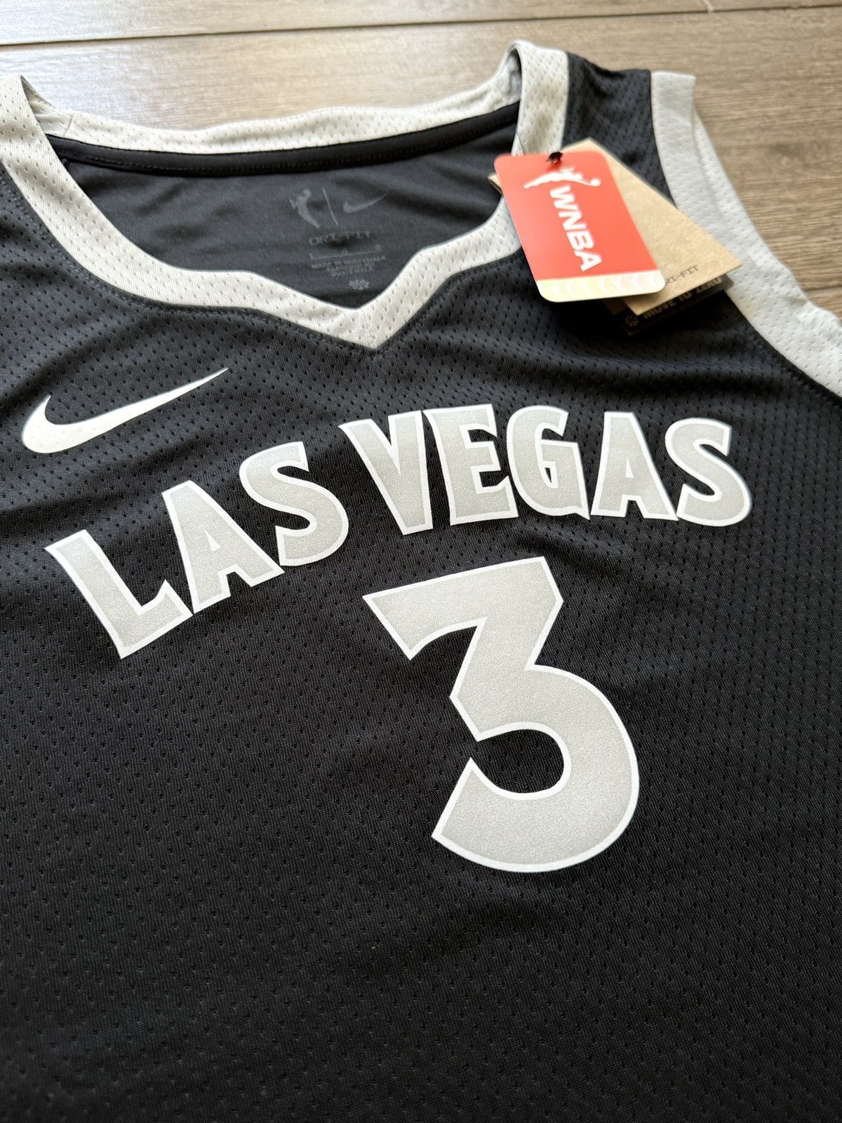 Nike Nike Candace Parker Las Vegas Aces Explorer Edition WNBA LG Size L / US 10 / IT 46 - 2 Thumbnail