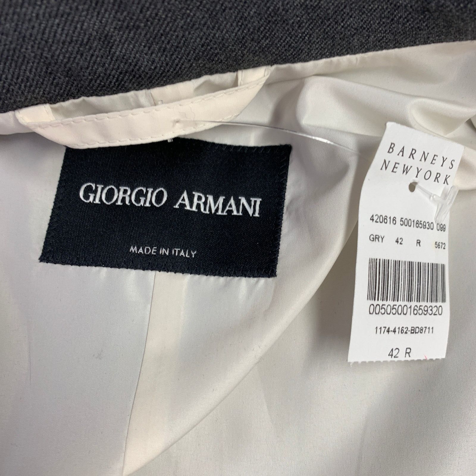 Giorgio Armani GIORGIO ARMANI Size 42 Grey Wool Peak Lapel Coat Size US L / EU 52-54 / 3 - 4 Thumbnail