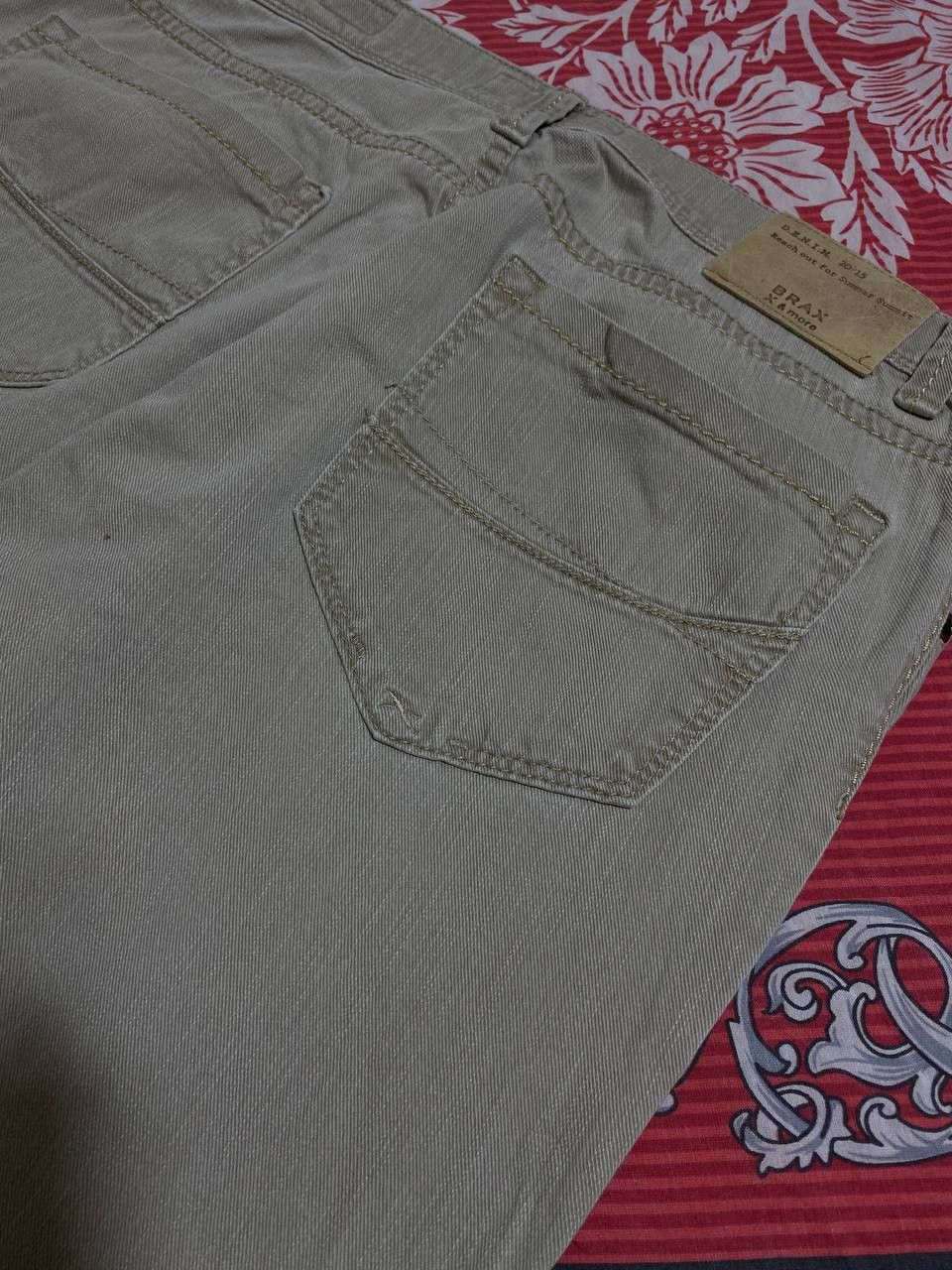 BRAX BRAX X&MORE Regular Fit 5-Pocket stretch Jeans. Size US 36 / EU 52 - 6 Thumbnail