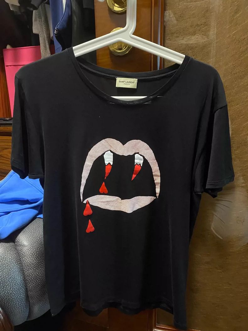 Saint Laurent Paris Saint laurent paris Bloody Teeth short sleeves 2506-Nextarr Size US XS / EU 42 / 0 - 1 Thumbnail