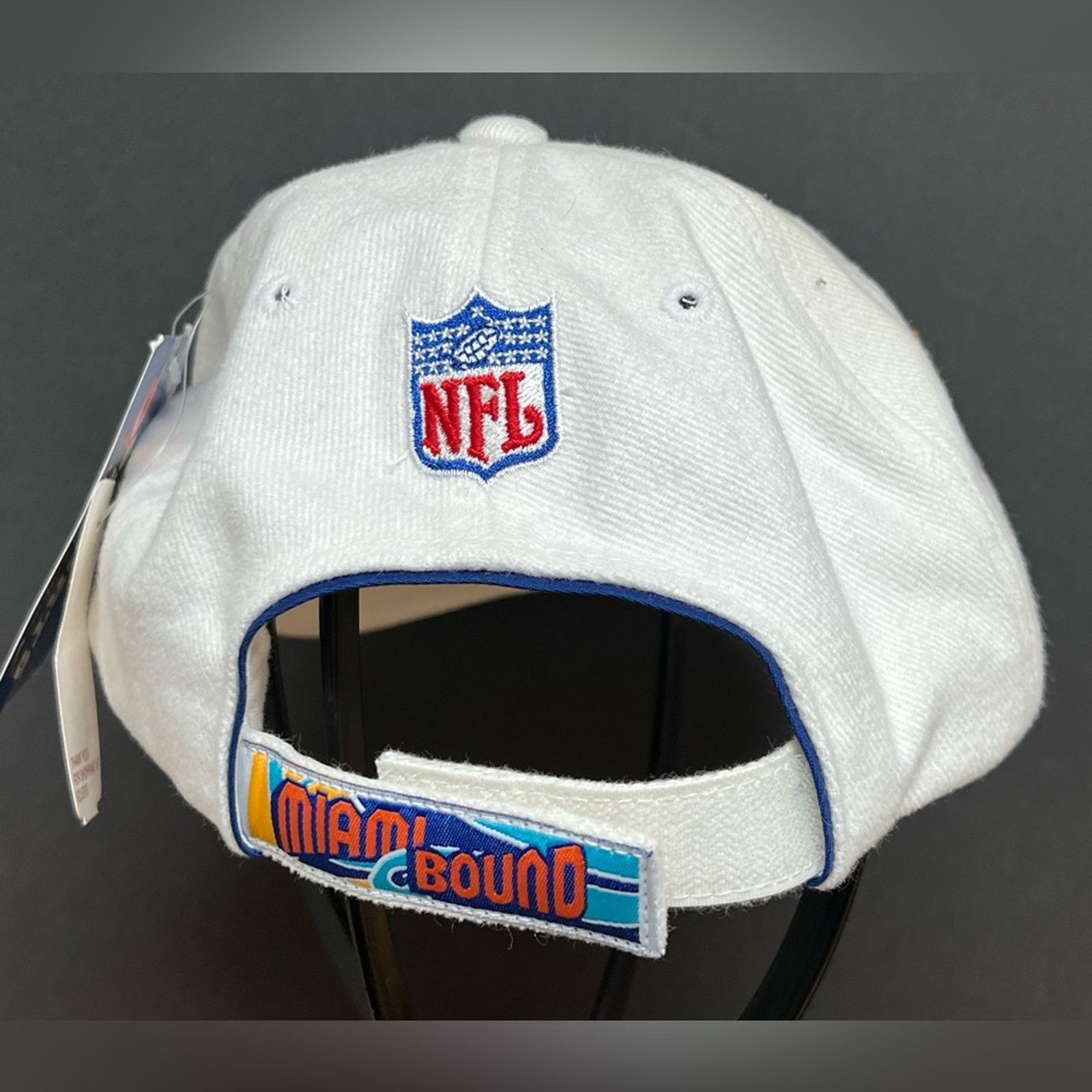 Sports Specialties VINTAGE NWT Denver Broncos Hat Sports Specialties Pro Line Size ONE SIZE - 3 Thumbnail