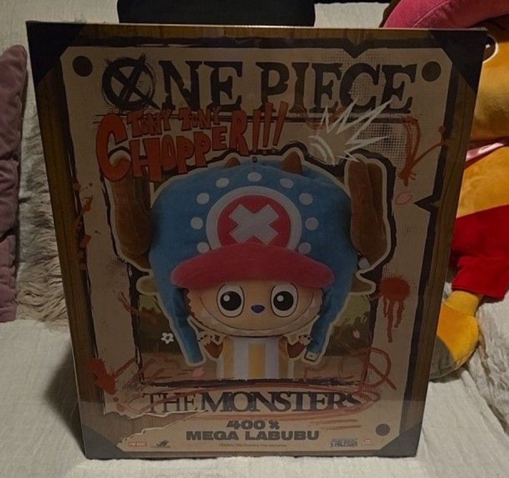 Other Labubu Mega One Piece Size ONE SIZE - 1 Thumbnail