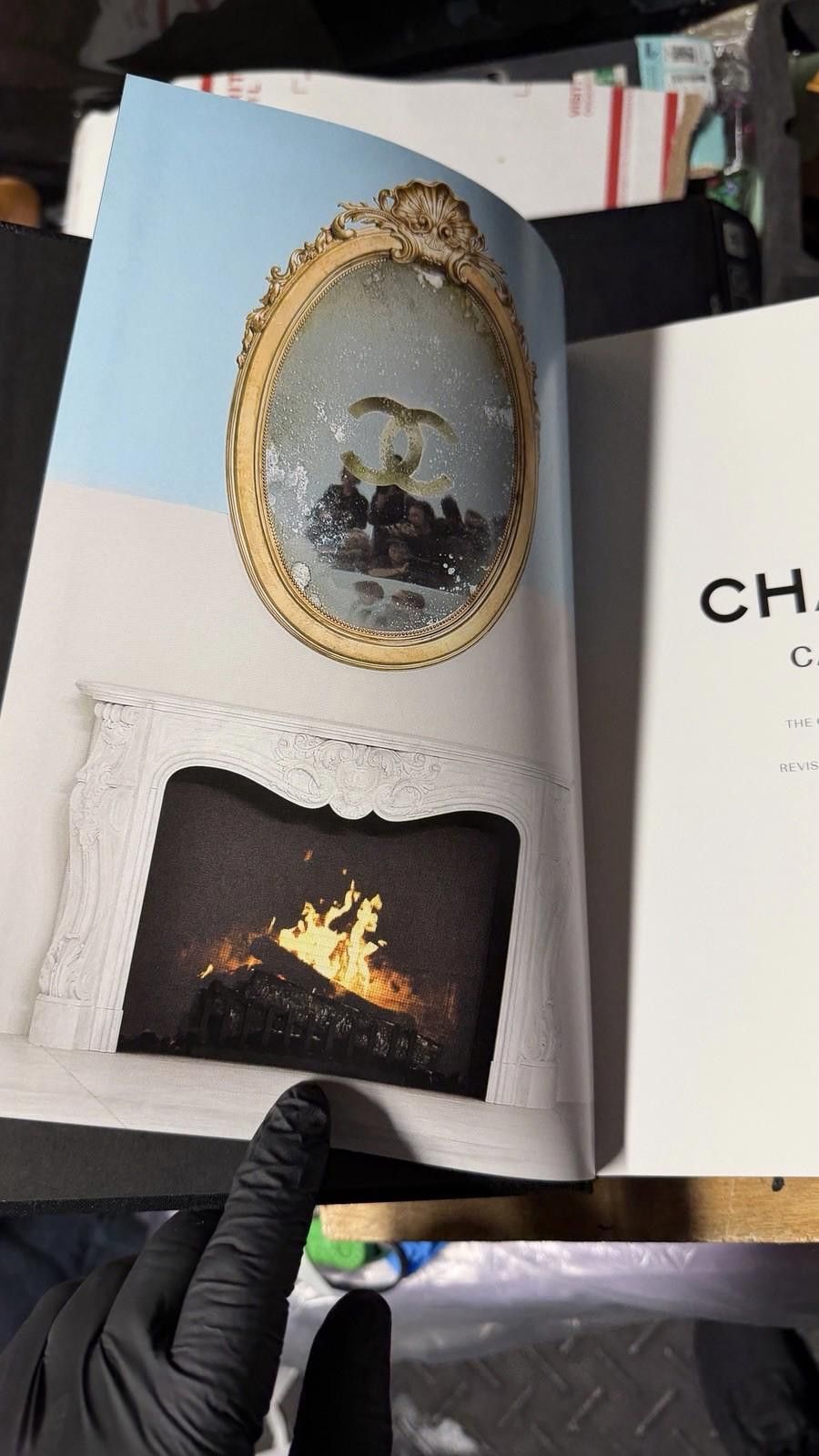 Other Chanel Catwalk Hardcover Book Fashion Size ONE SIZE - 5 Thumbnail