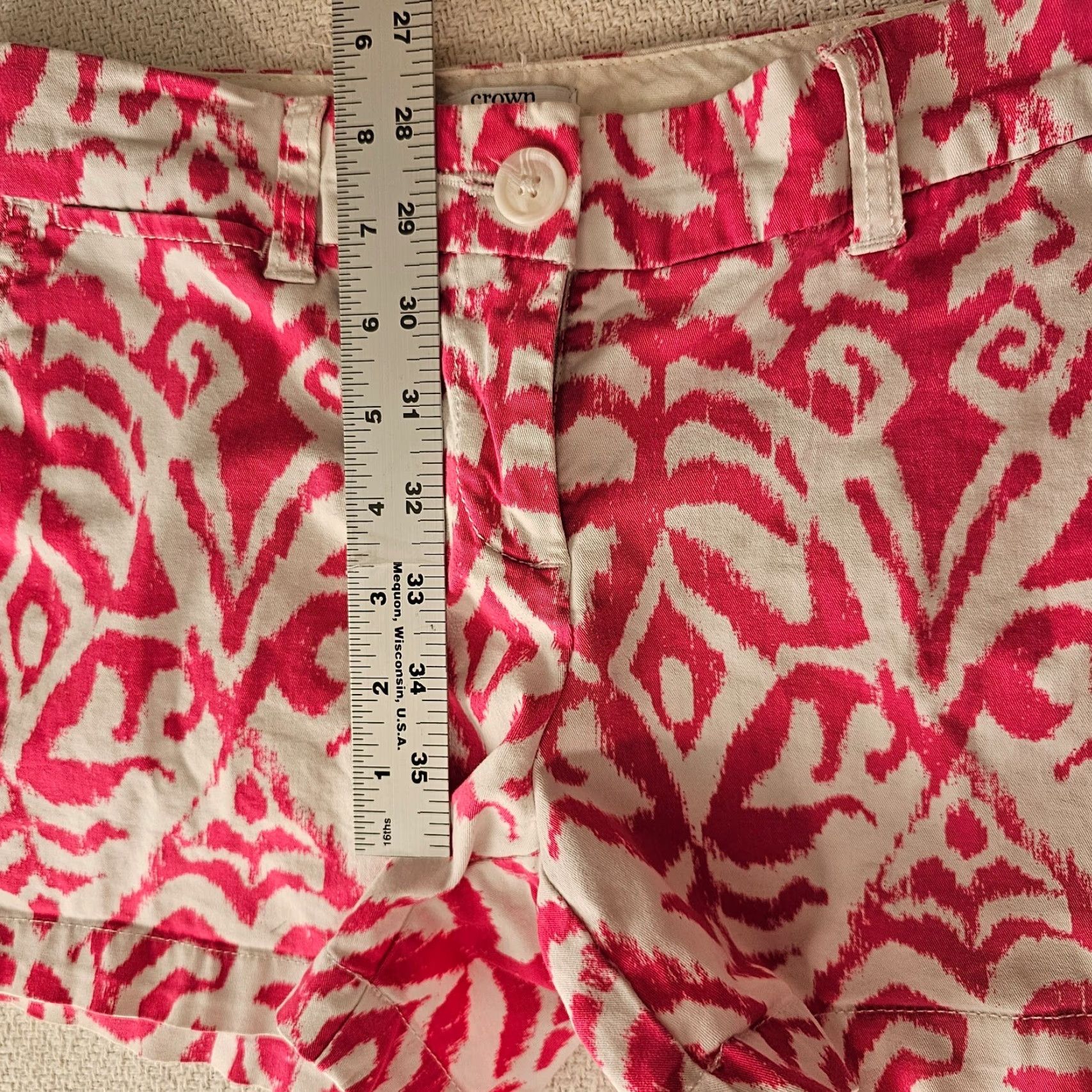 Vintage Crown & Ivy Womens Shorts 4P Red Tie Dye Print Chino Cotton Stretch Size 27" / US 4 / IT 40 - 5 Thumbnail