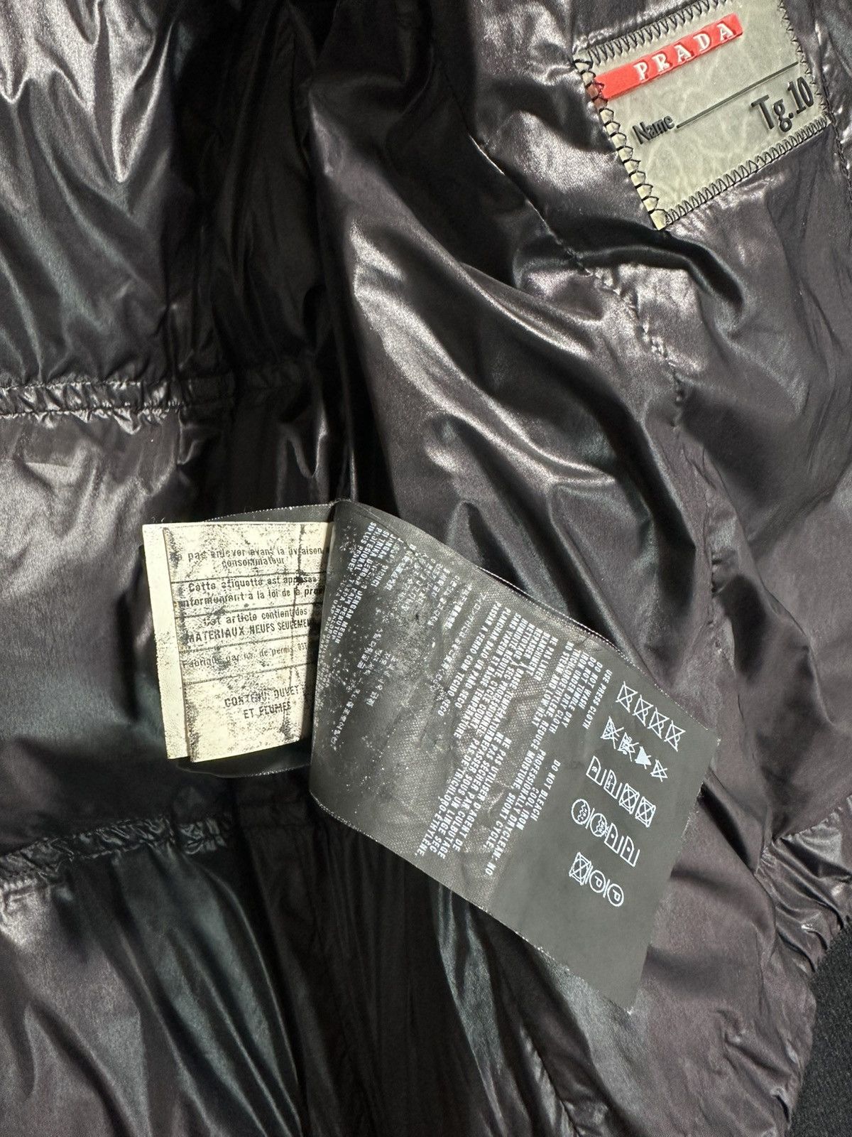 Prada prada pufffer detachable hood jacket Size XS / US 0-2 / IT 36-38 - 8 Thumbnail