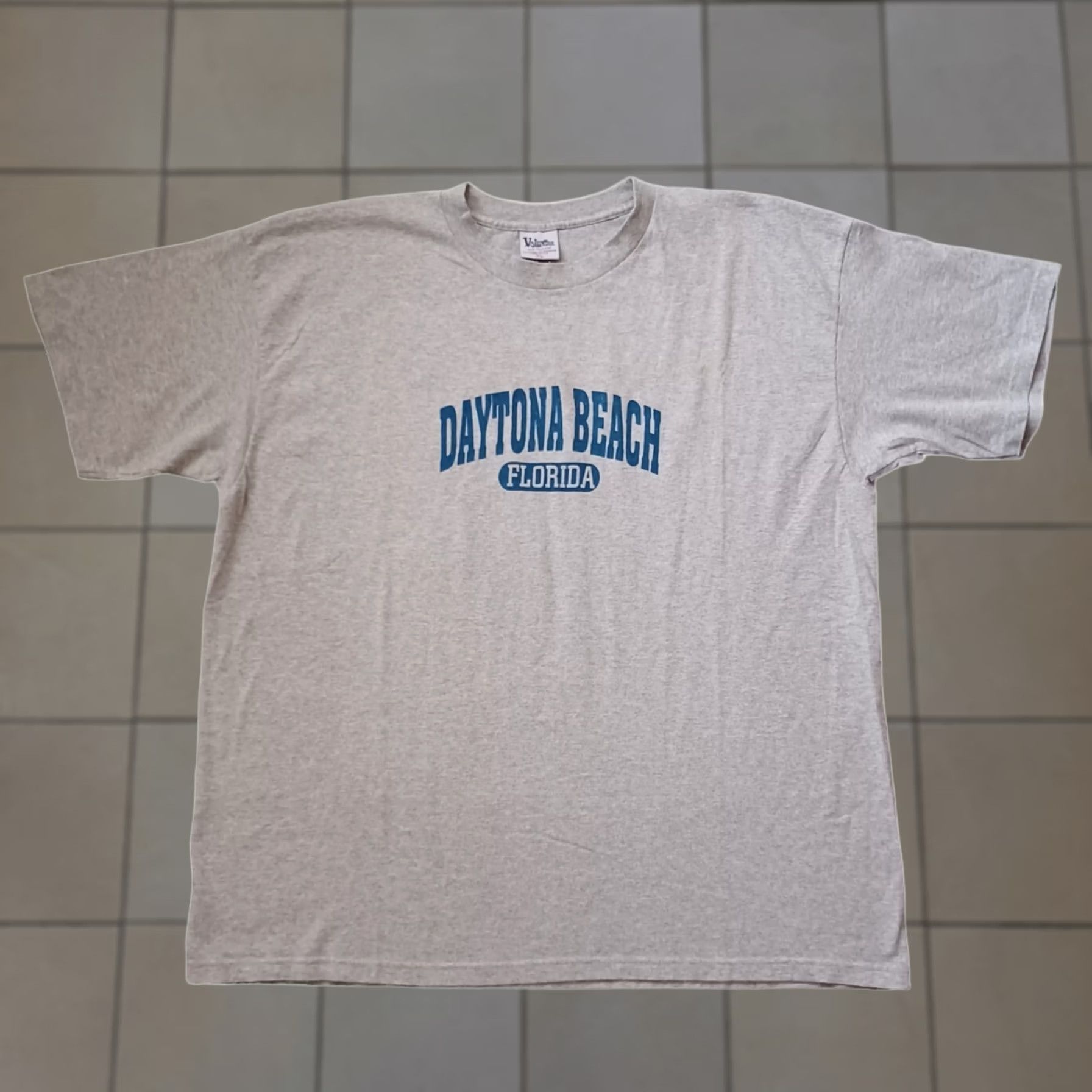 Vintage VINTAGE Vollinteer Daytona Beach Florida T Shirt Mens XL Gray Short Sleeve USA Retro American Beach Y2K Logo Size US XL / EU 56 / 4 - 1 Thumbnail