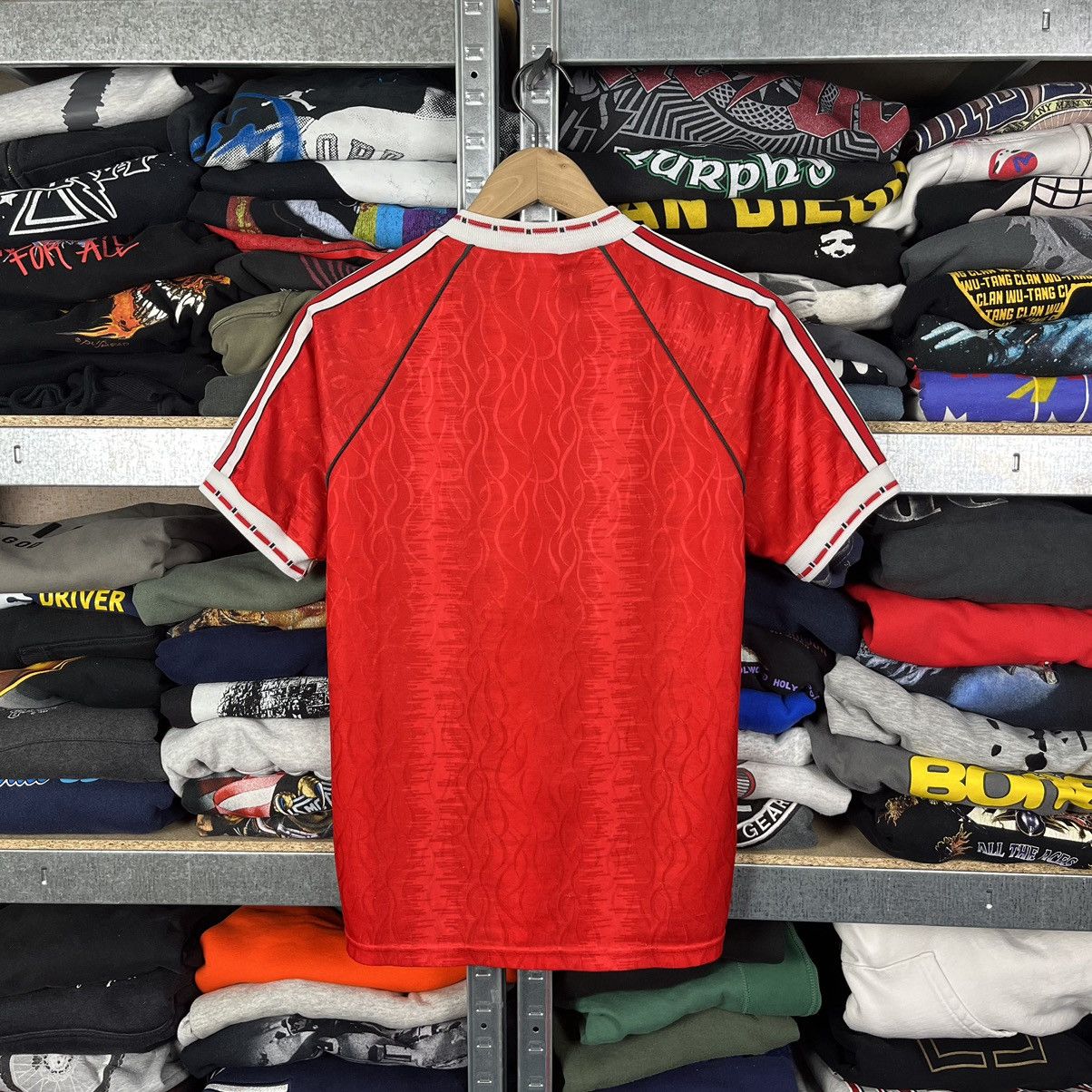 Adidas × Vintage MANCHESTER UNITED 1990 1992 ADIDAS HOME SOCCER SHIRT JERSEY Size US S / EU 44-46 / 1 - 2 Thumbnail