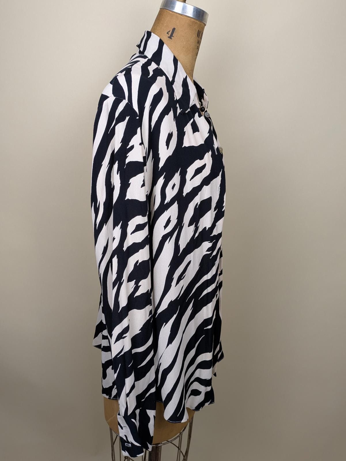 Other 1990's zebra animal print button up shirt Size M / US 6-8 / IT 42-44 - 4 Thumbnail