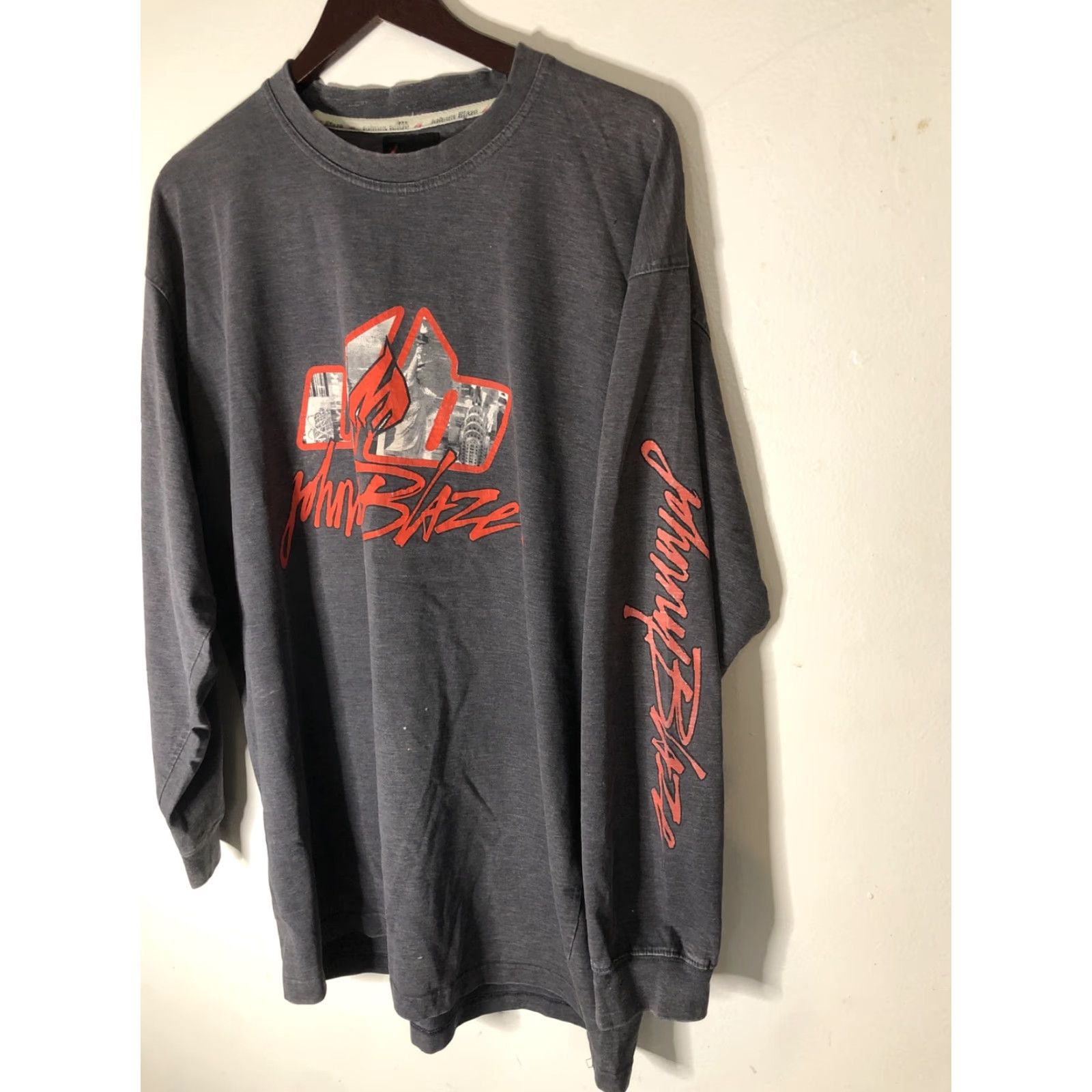 Vintage VINTAGE Johnny Blaze Long Sleeve Shirt XL 90s Hip Hop Wutang Rare Gray Mens Shirts Size US XL / EU 56 / 4 - 2 Thumbnail