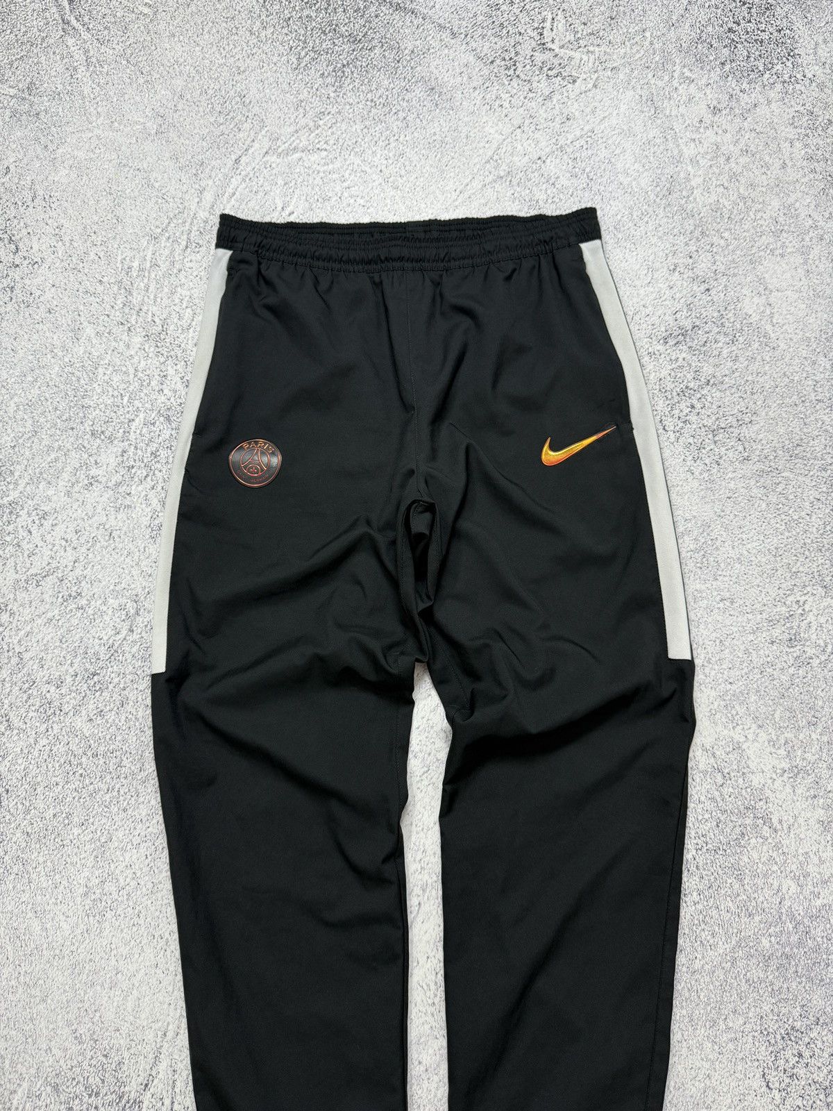 Nike NIKE PSG DRILL Y2K VINTAGE NYLON TRACKSUIT JACKET + PANTS Size US M / EU 48-50 / 2 - 16 Thumbnail