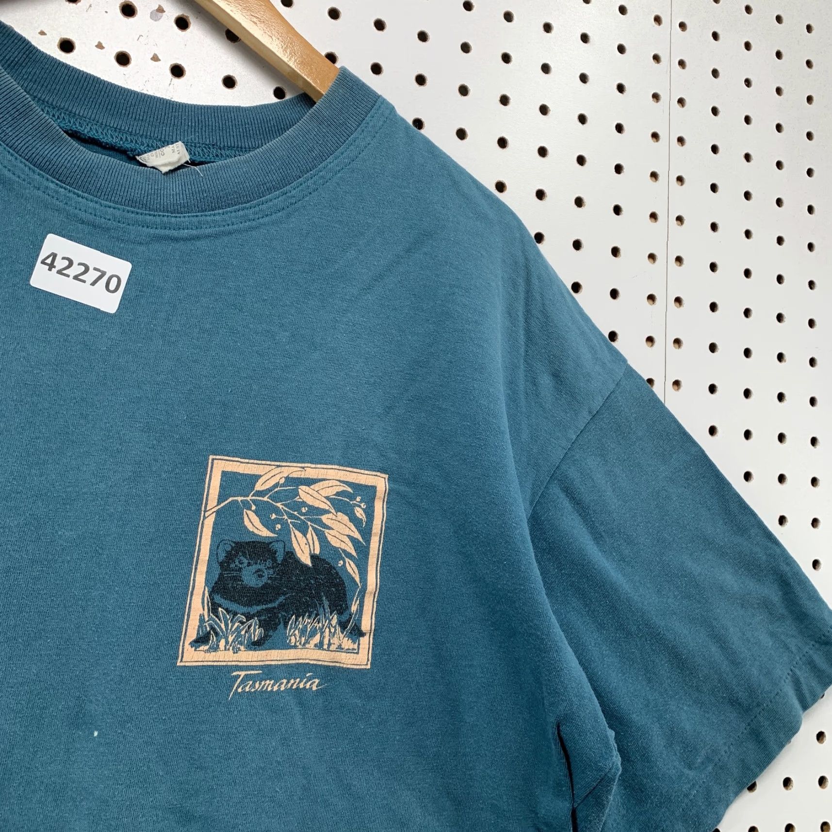 Vintage VINTAGE Tasmania Graphic T-Shirt Mens XL Blue Short Sleeve Adult Graphic Print 1990s Mens Size US XL / EU 56 / 4 - 7 Thumbnail