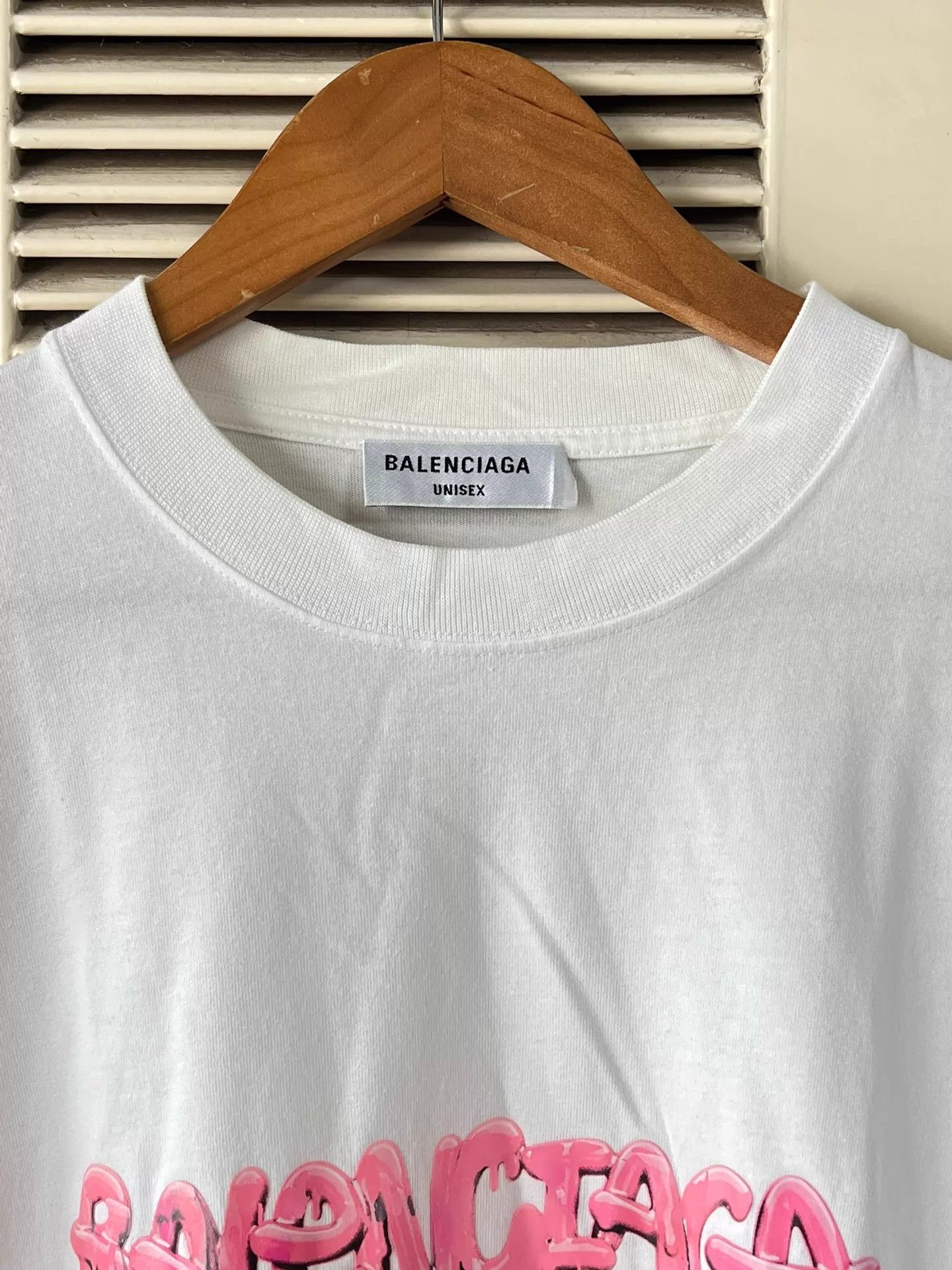 Balenciaga Balenciaga Jelly Graffiti Pink Logo White Tee XS Size XS / US 0-2 / IT 36-38 - 3 Thumbnail