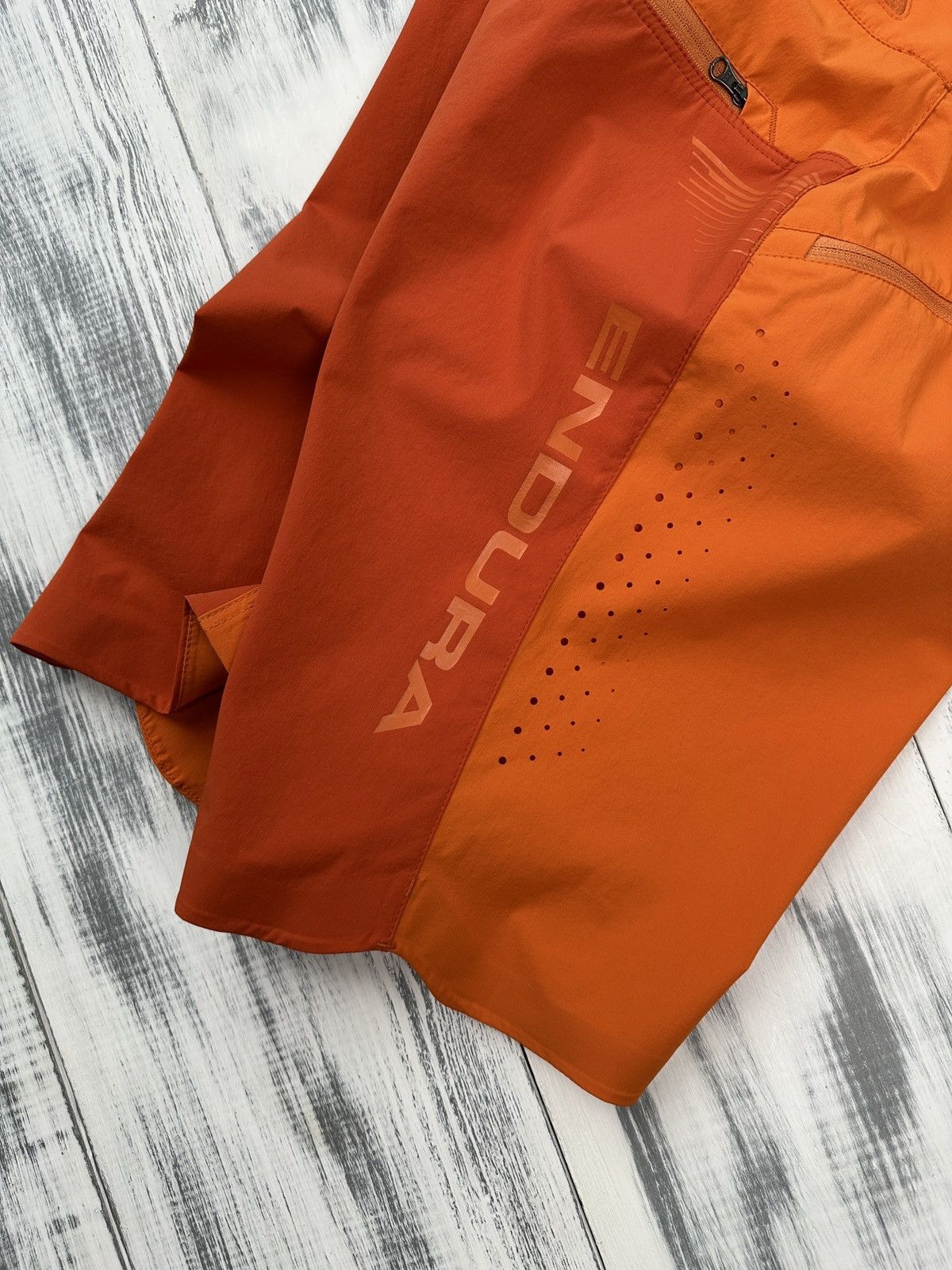 Other ENDURA Men’s SingleTrack Lite MTB Trail Shorts Orange size S Size US 30 / EU 46 - 11 Thumbnail