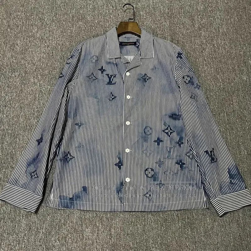 Louis Vuitton Louis Vuitton Blue Cotton Men's Shirt . Size US M / EU 48-50 / 2 - 1 Thumbnail