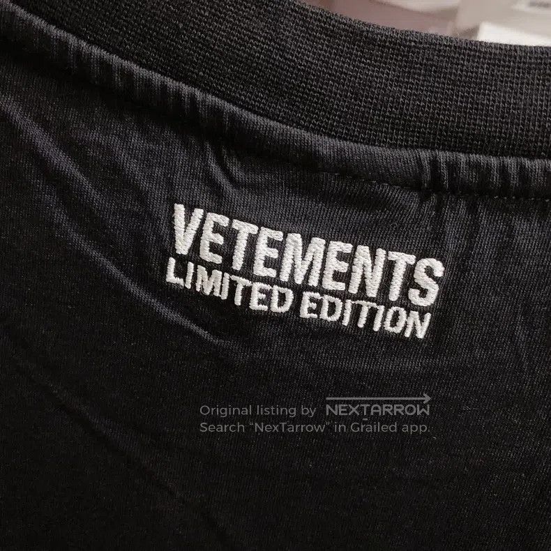Vetements Vetements Long-Sleeve Embroidered Short L Size US L / EU 52-54 / 3 - 8 Thumbnail