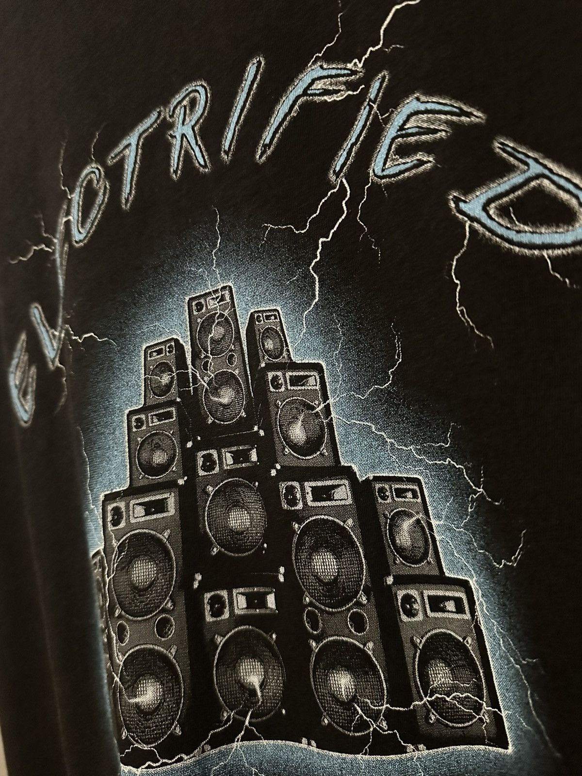 John Varvatos John Varvatos ‘Electrified’ T-Shirt Size US M / EU 48-50 / 2 - 3 Thumbnail