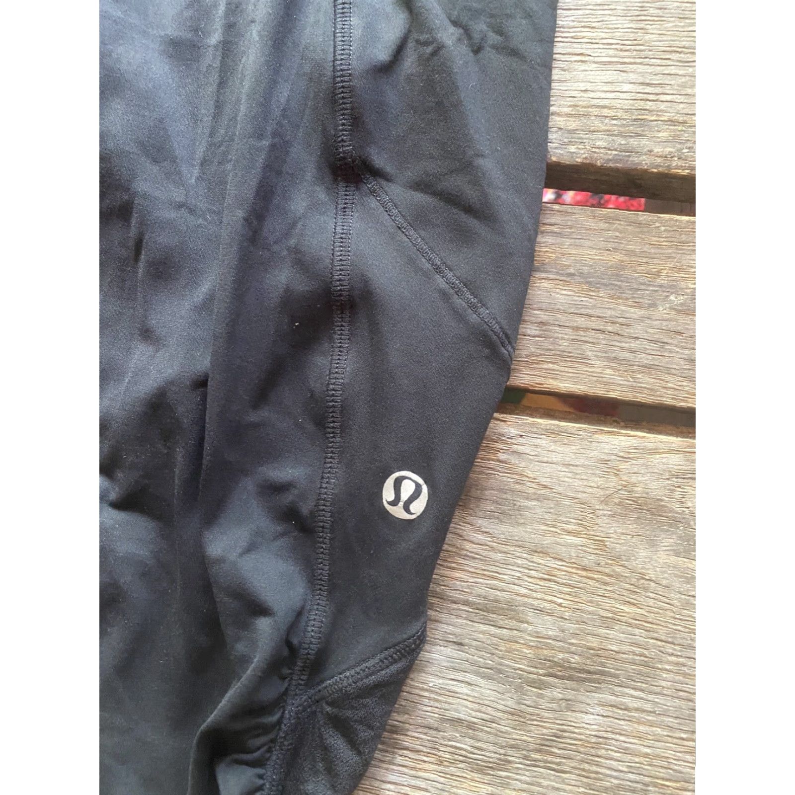 Lululemon Lululemon Yoga Pants - Size 8 - Black w. Pink Waistband - Women - Pants - Activewear - Yoga - Knee Length Size 30" / US 8 / IT 44 - 3 Thumbnail