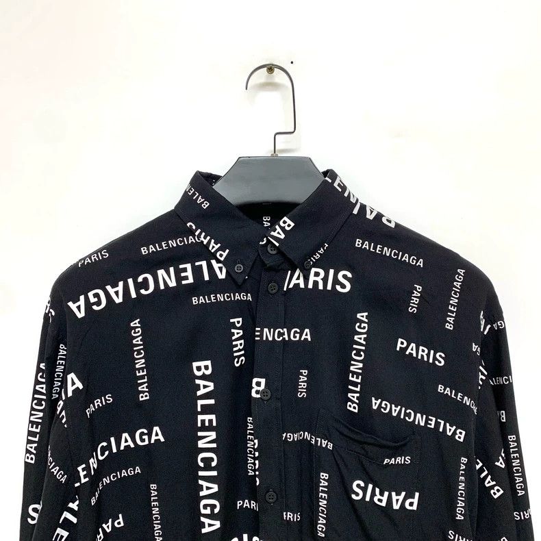 Balenciaga Balenciaga size 34 Bullet screen full of shirts Size US XS / EU 42 / 0 - 5 Thumbnail