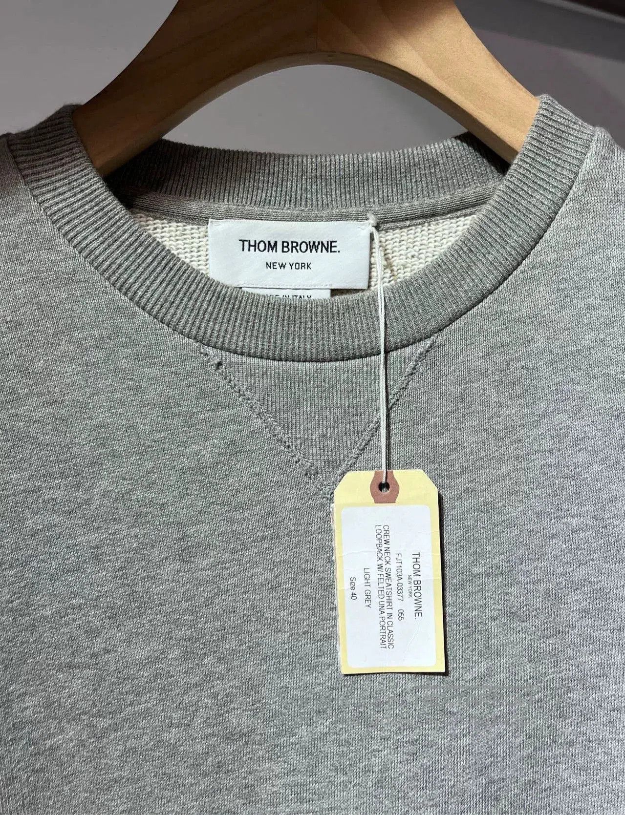 Thom Browne Thom Browne Classic Sweatshirt with Stripes. Size US XXS / EU 40 - 3 Thumbnail