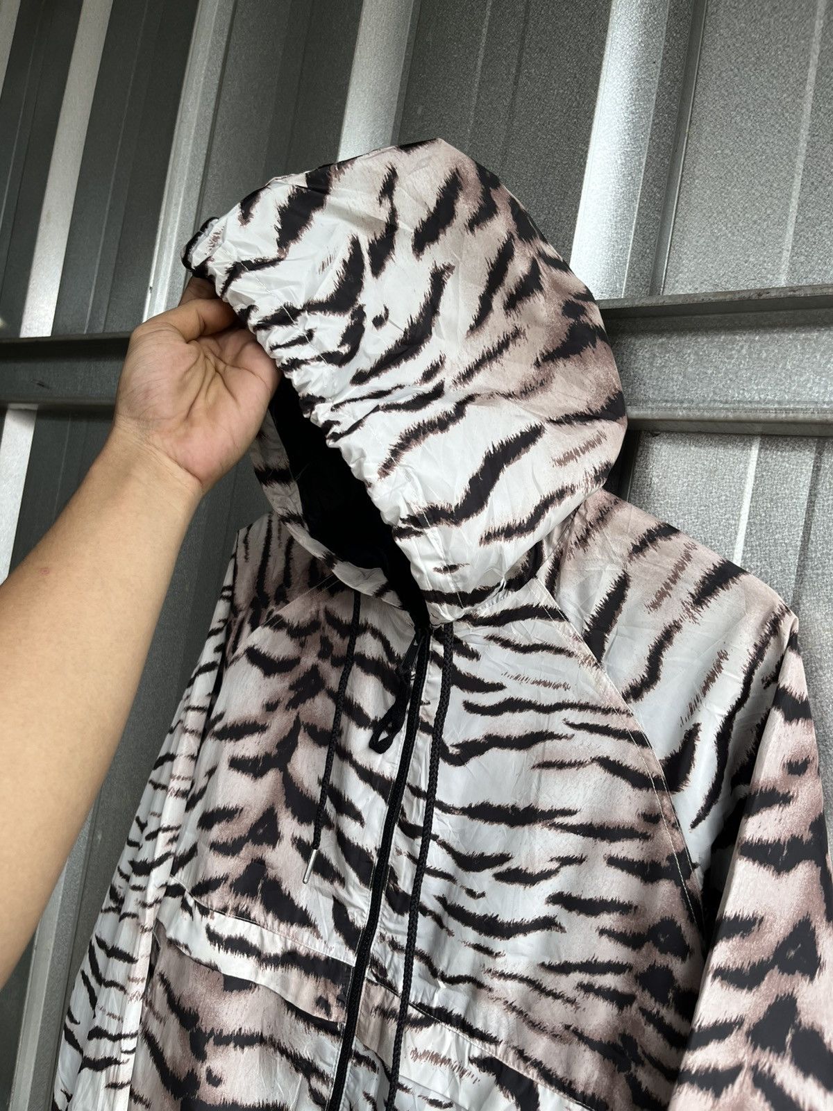 Forever 21 leopard forever 21 jacket boxyfit Size S / US 4 / IT 40 - 5 Thumbnail