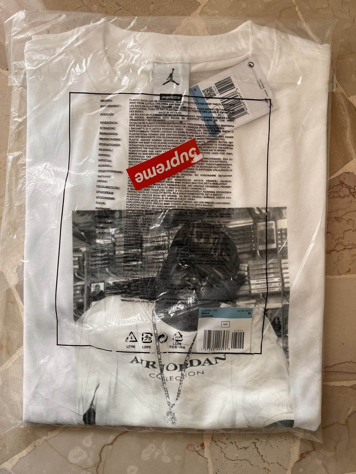 Jordan Brand M Supreme Jordan Biggie Notorious BIG tee Tshirt white photo Size US M / EU 48-50 / 2 - 15 Thumbnail