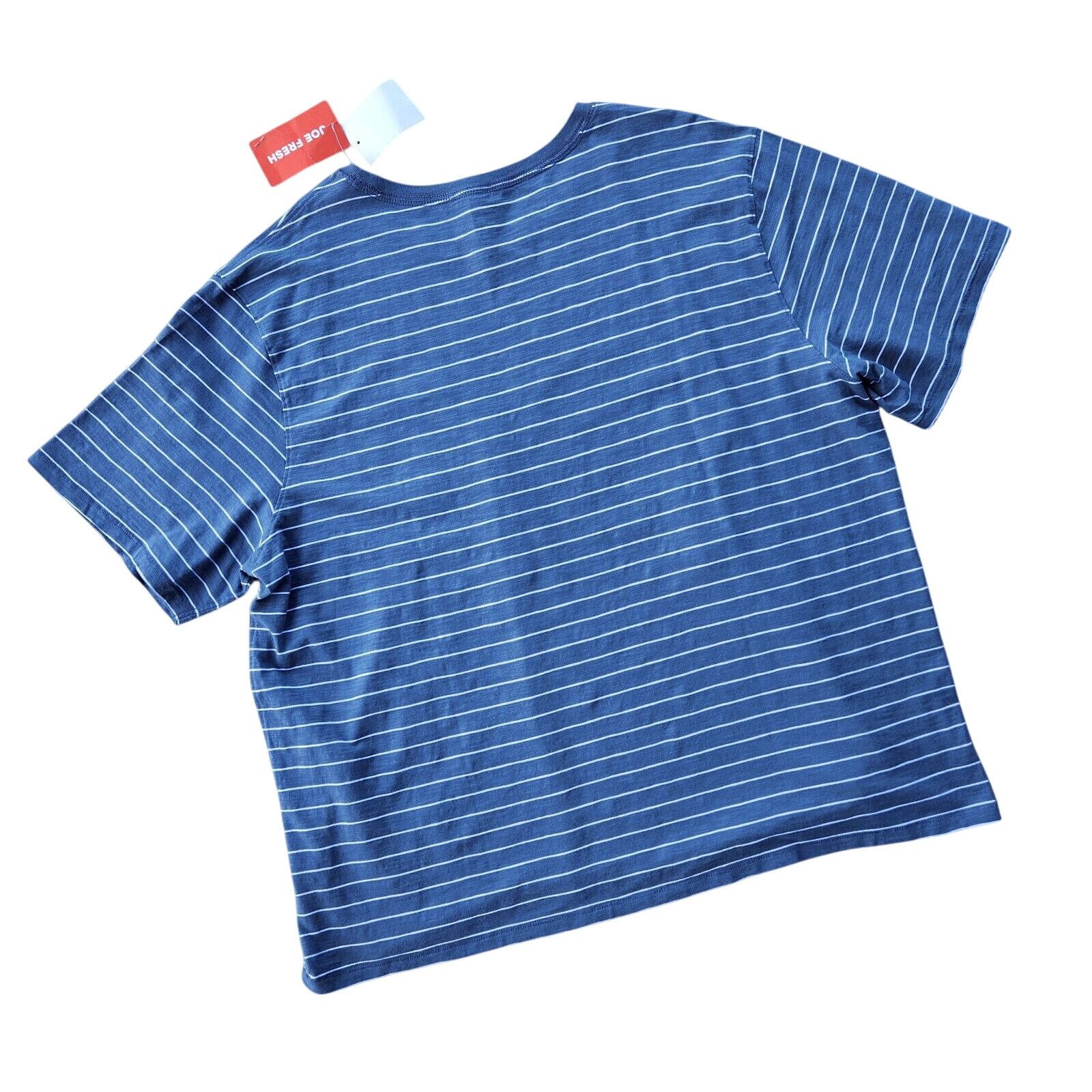 The Unbranded Brand Joe Fresh Men's Gray Striped Cotton Pocket T-Shirt Size 2XL Size US XXL / EU 58 / 5 - 5 Thumbnail