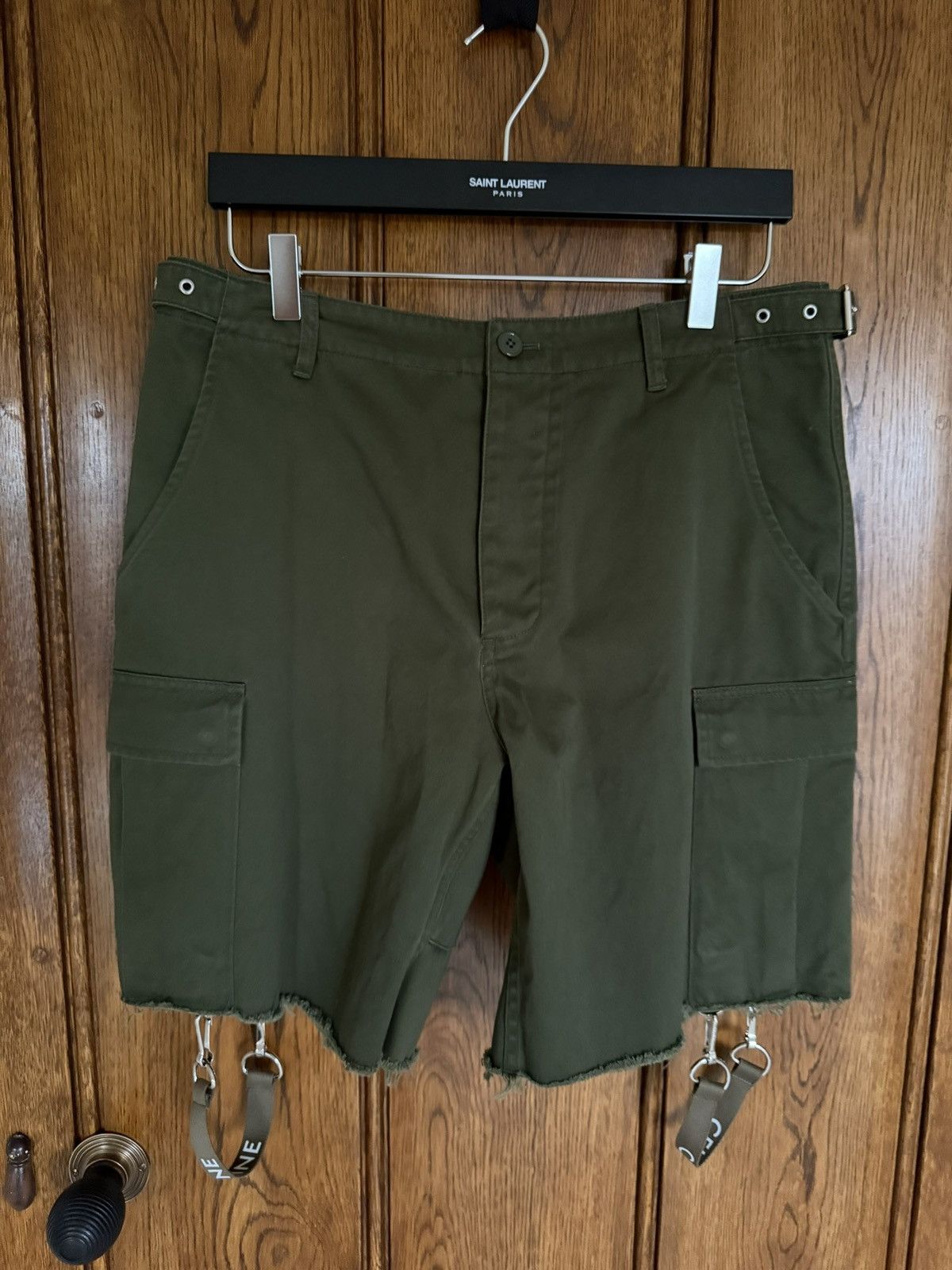 Celine Celine green cargo shorts with Celine logo straps 52 Hedi Size US 36 / EU 52 - 3 Thumbnail