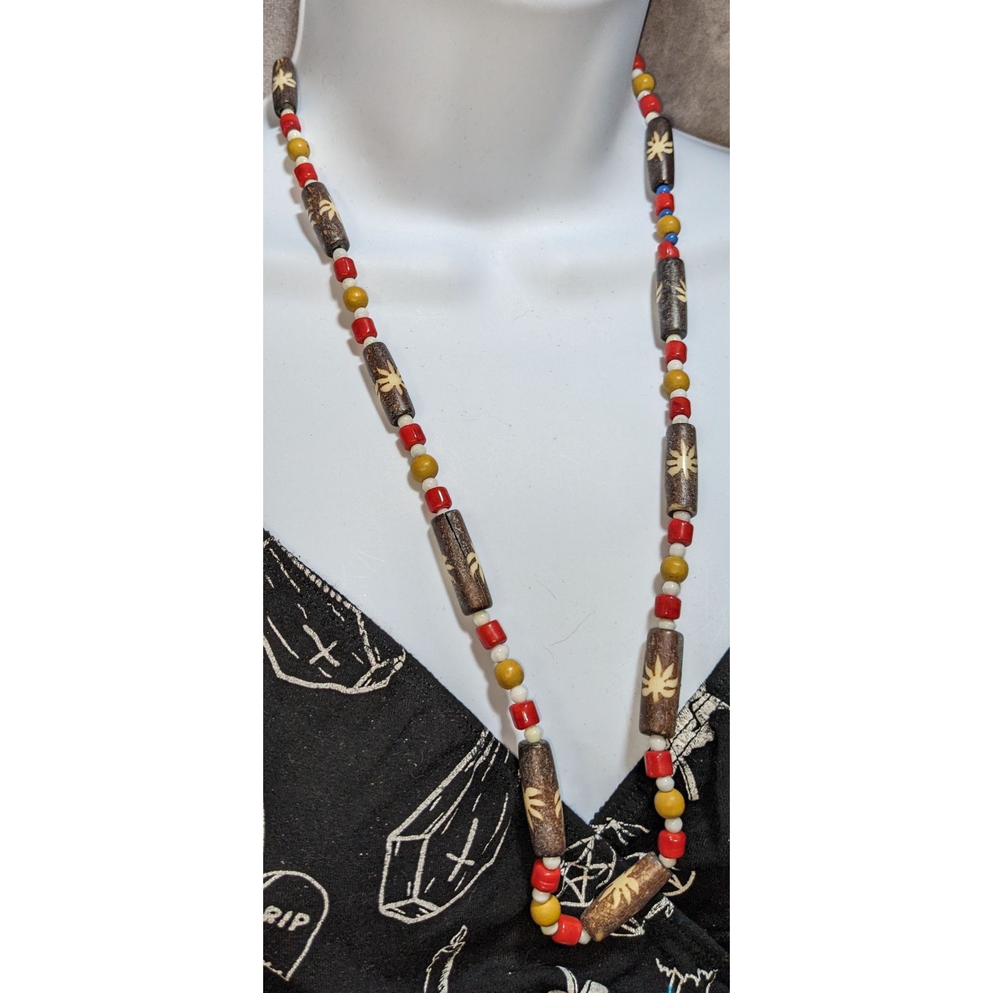 Other Vintage 90s Hand-Carved Wooden Beaded Necklace Size ONE SIZE - 4 Thumbnail
