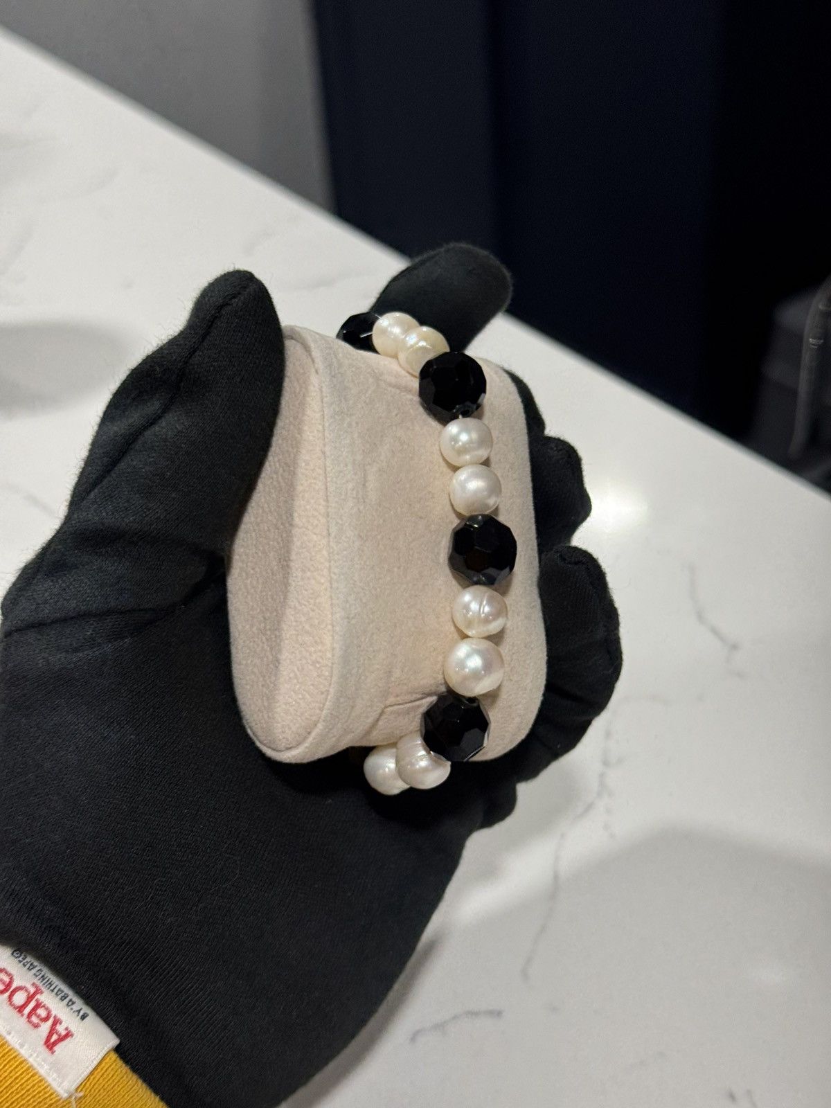 Jewelry Vintage Style Black Onyx & Pearl Beaded Statement Bracelet Size ONE SIZE - 7 Thumbnail