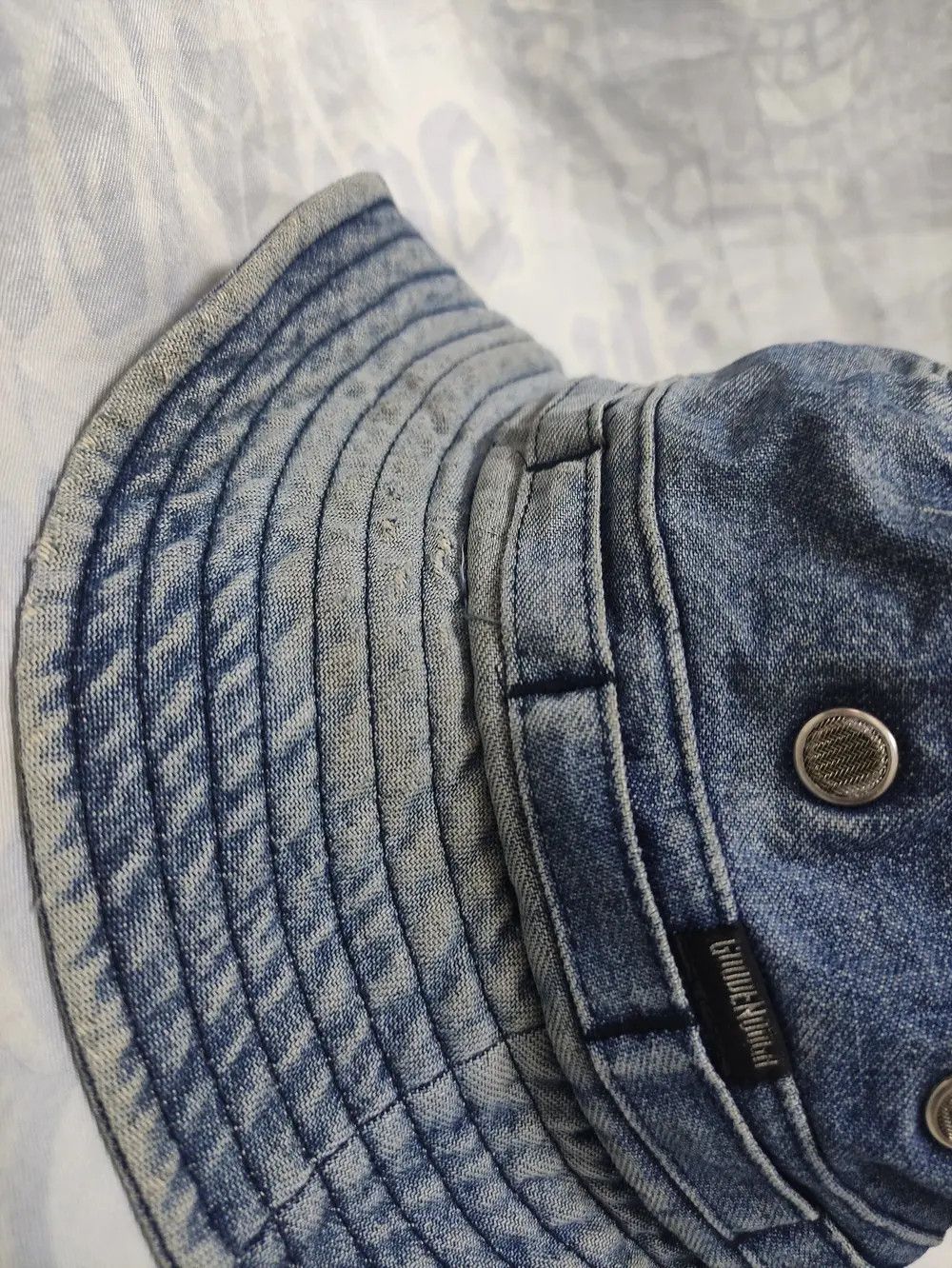 GOODENOUGH × Head Porter GOODENOUGH x HEAD PORTER VINTAGE DENIM BUCKET HAT Size ONE SIZE - 3 Thumbnail