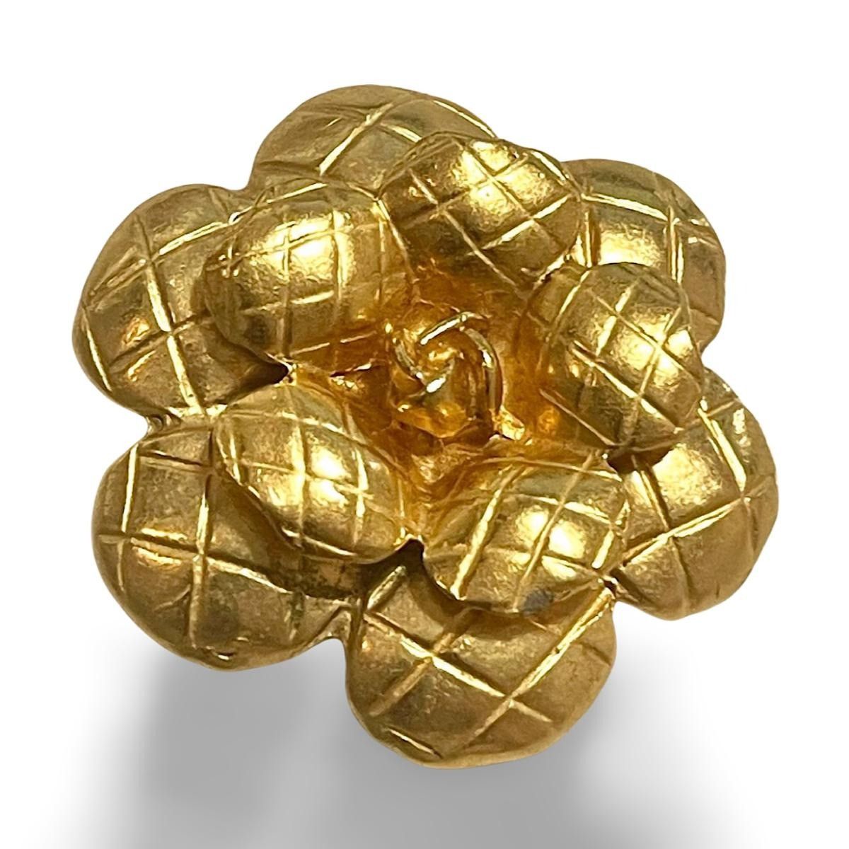 Chanel Vintage CHANEL golden matelasse camellia/rose flower brooch Size ONE SIZE - 3 Thumbnail