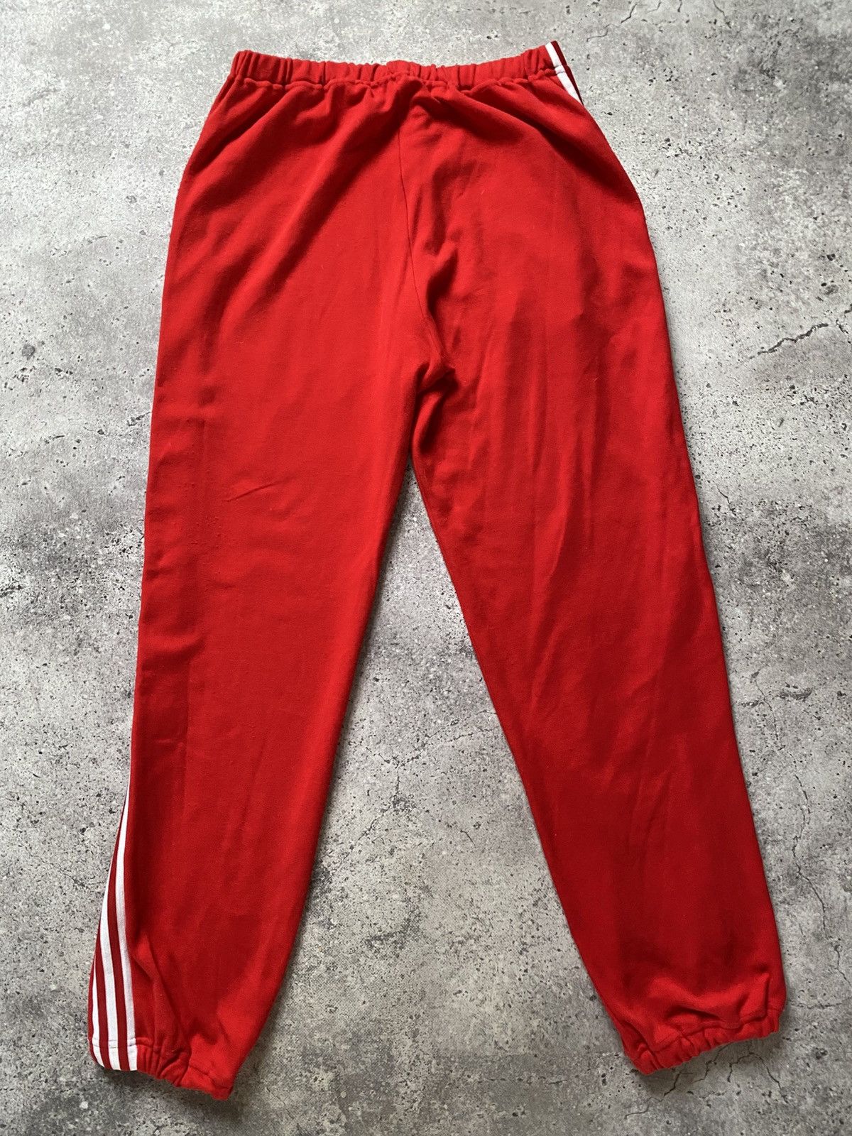 Adidas Vintage Adidas Tracksuit Swiss Made Jacket Pants Retro 50 Size US M / EU 48-50 / 2 - 15 Thumbnail