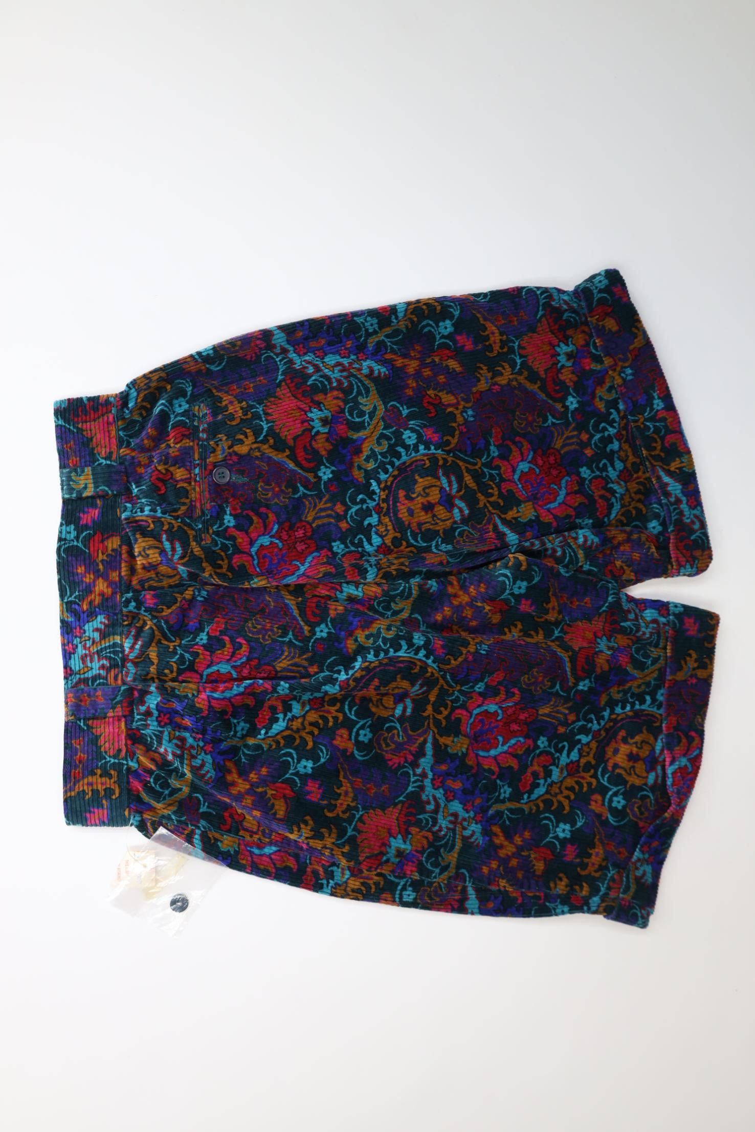 Vintage Deadstock Vintage 90s Streetwear Paisley Corduroy Shorts USA Size 30" / US 8 / IT 44 - 9 Thumbnail